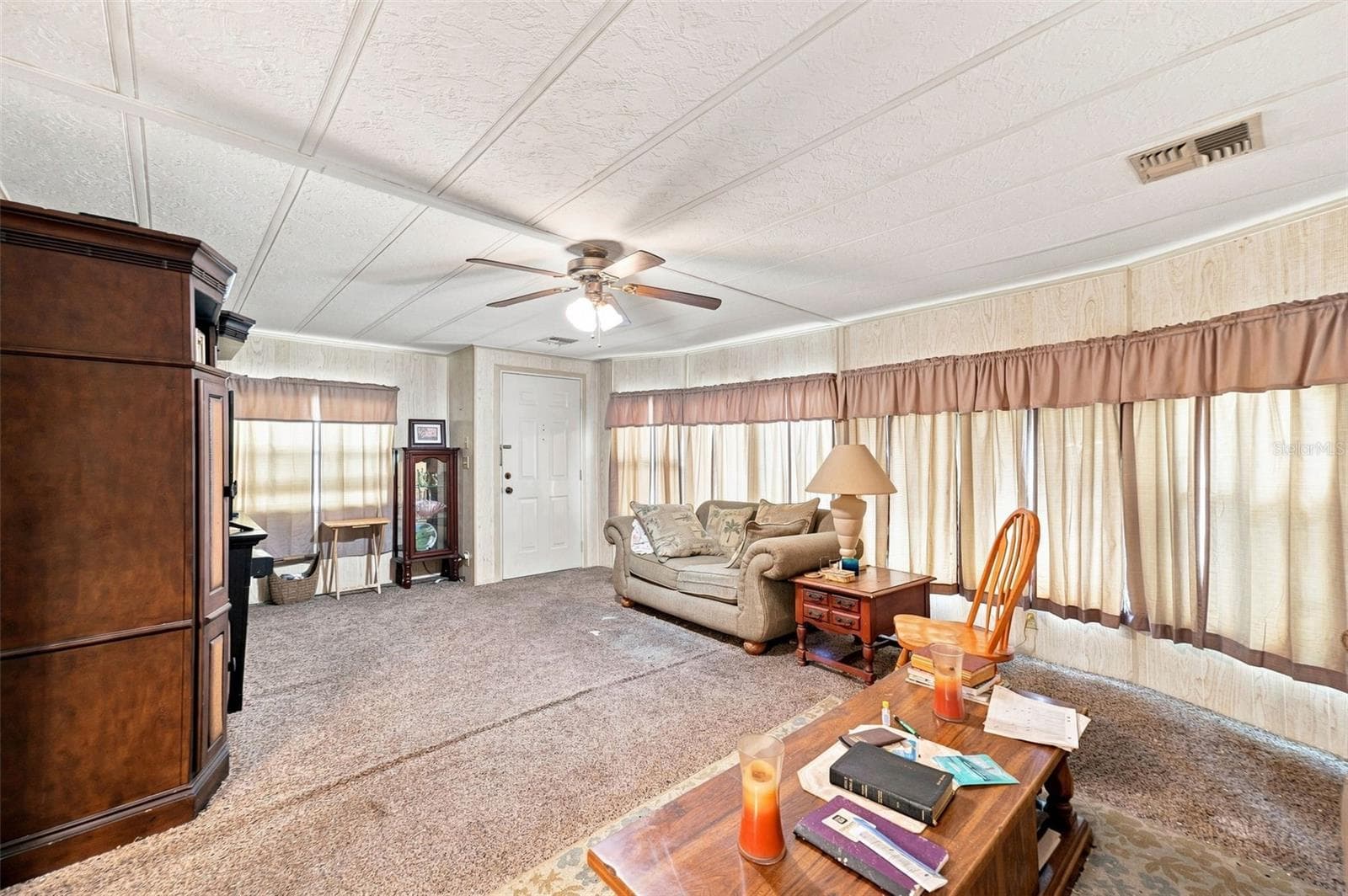 Living - 8150 MODENA AVE, BROOKSVILLE
