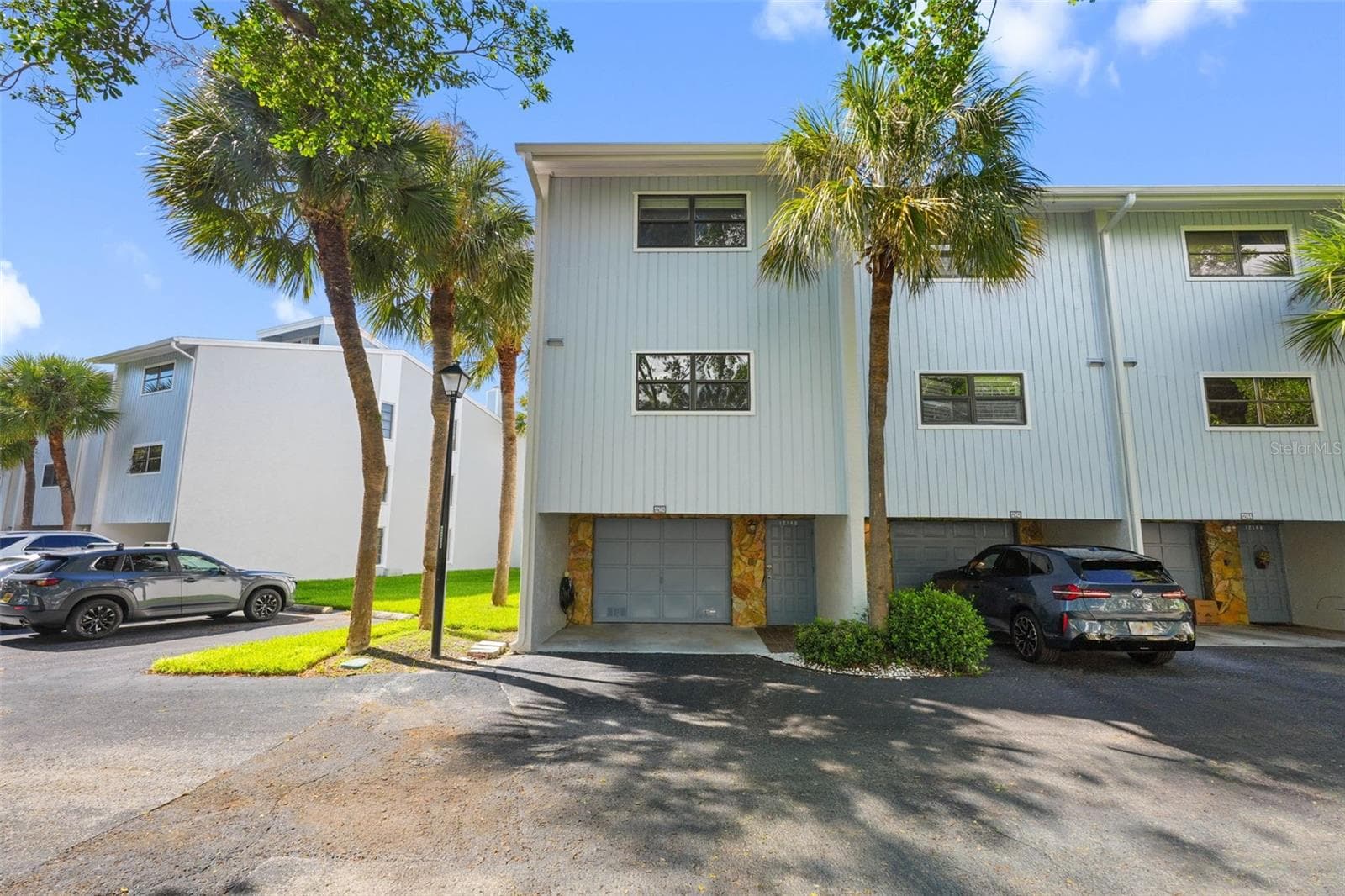 Townhouse at 12140 CAPRI CIR S, TREASURE ISLAND, photo 3 of 53