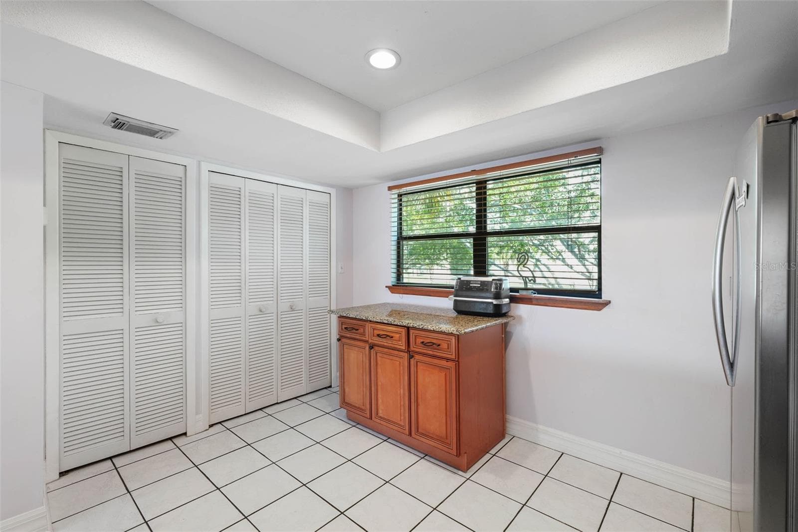 Townhouse at 12140 CAPRI CIR S, TREASURE ISLAND, photo 15 of 53