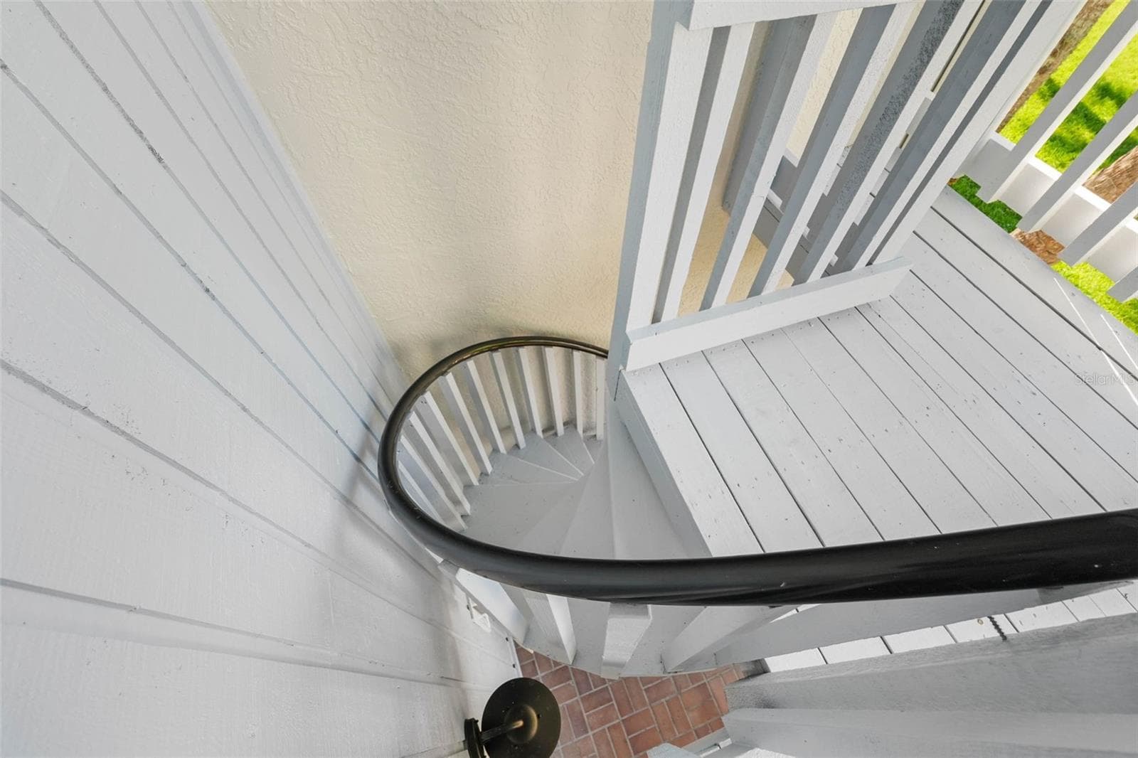 Townhouse at 12140 CAPRI CIR S, TREASURE ISLAND, photo 26 of 53