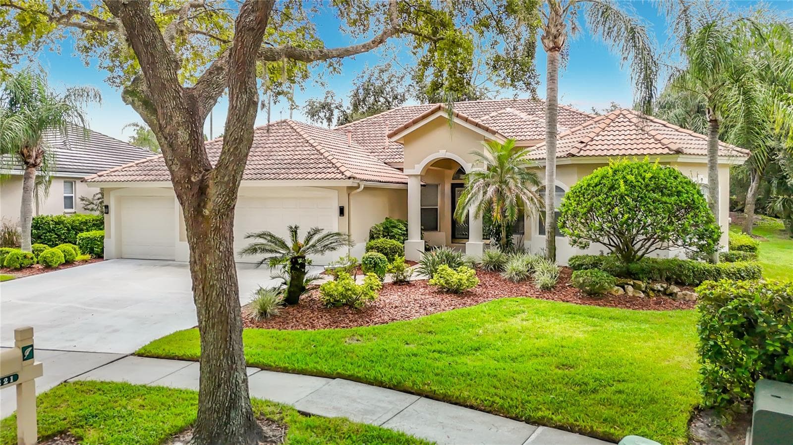 10221 GARDEN ALCOVE DR