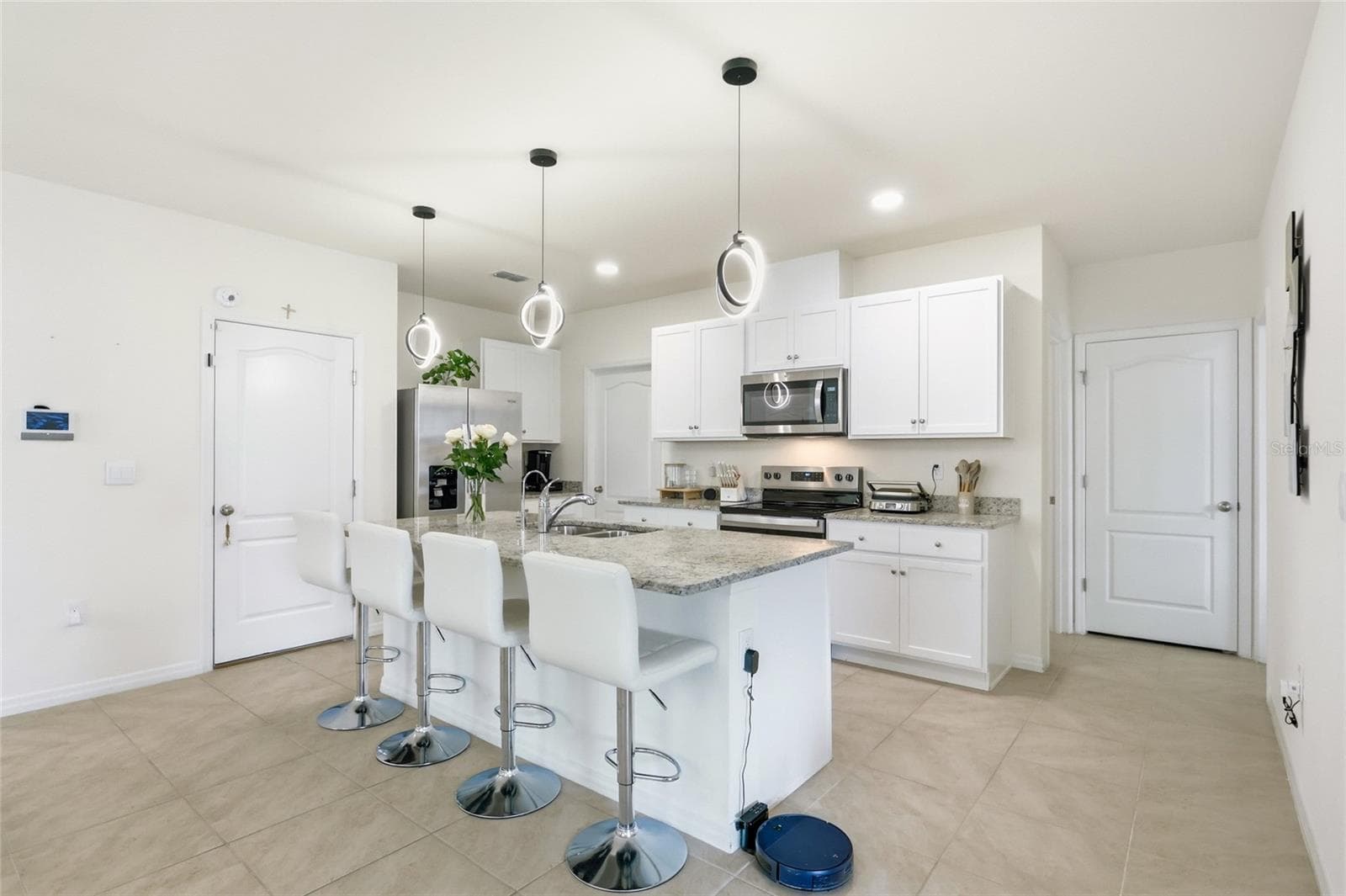 Single Family Residence at 2815 MOULIN RD, DAVENPORT, photo 11 of 43
