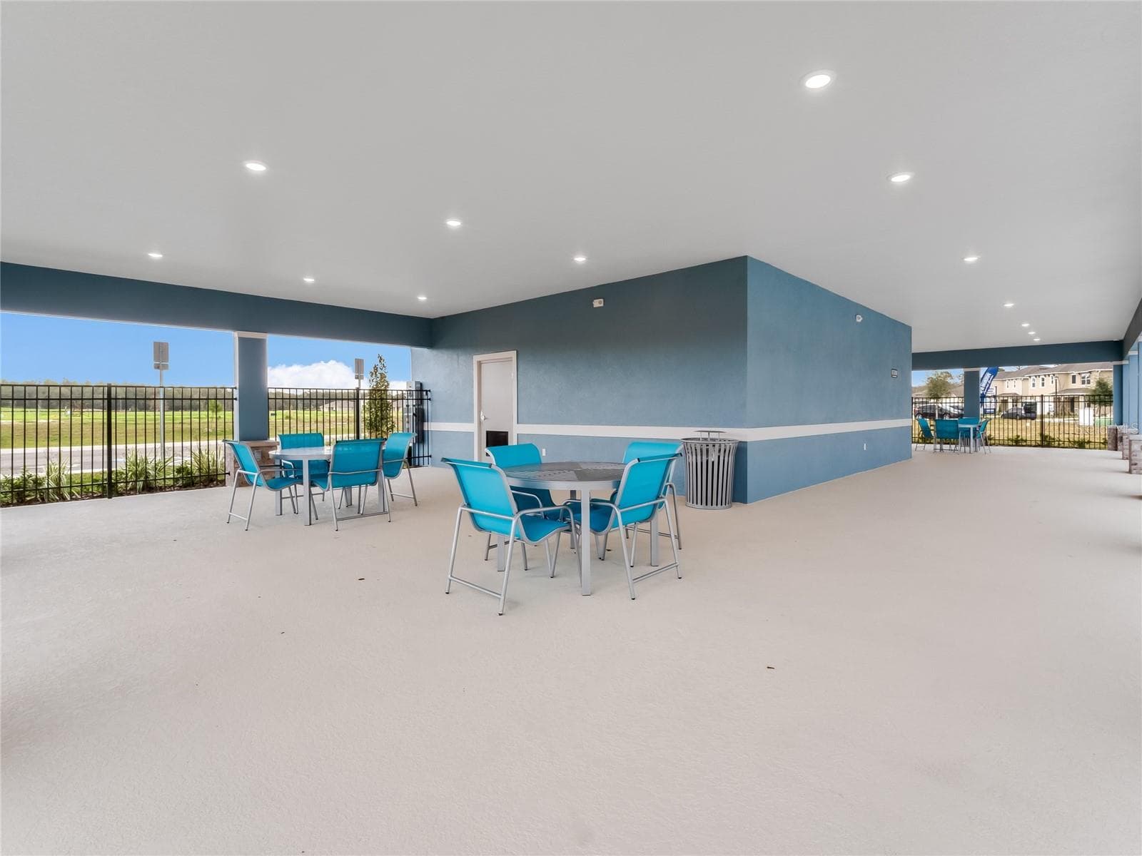 Single Family Residence at 1343 GRAND FLORA LN, SANFORD, photo 34 of 39