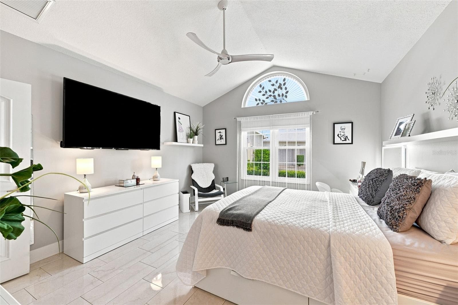 Condominium at 1131 GOLFVIEW WOODS DR, RUSKIN, photo 26 of 52
