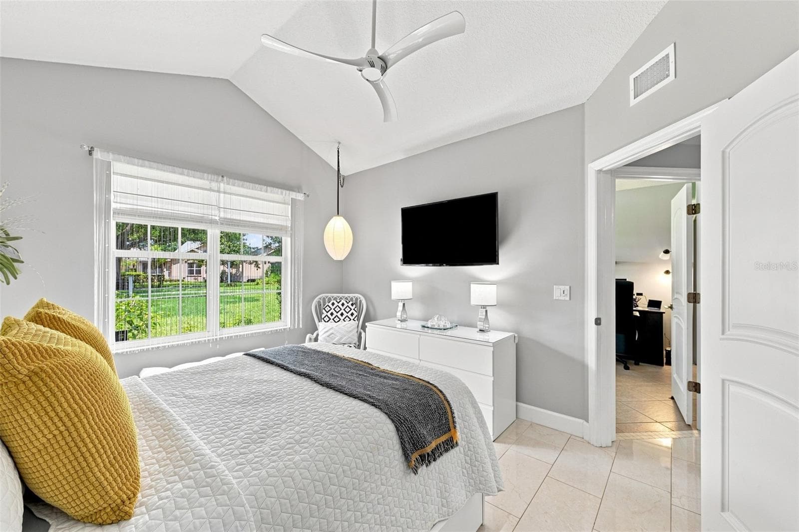 Condominium at 1131 GOLFVIEW WOODS DR, RUSKIN, photo 34 of 52