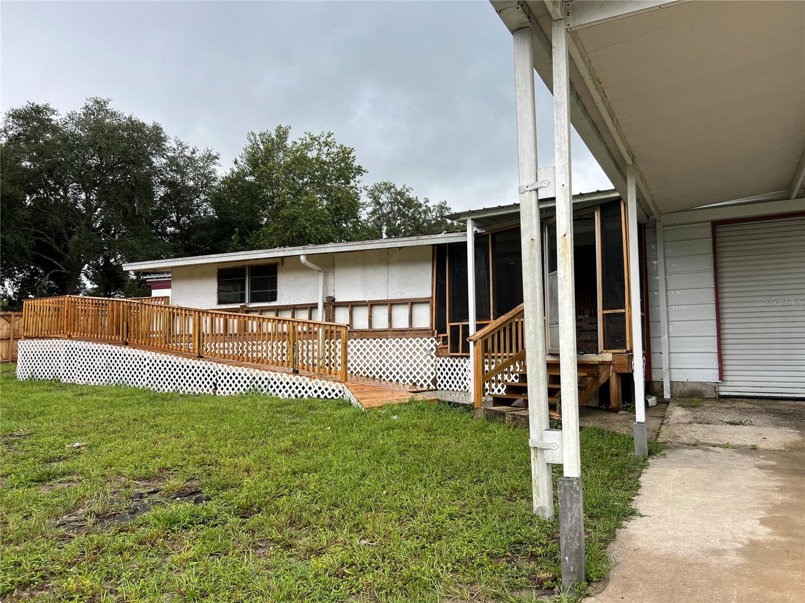 31800 E SKYLINE DR