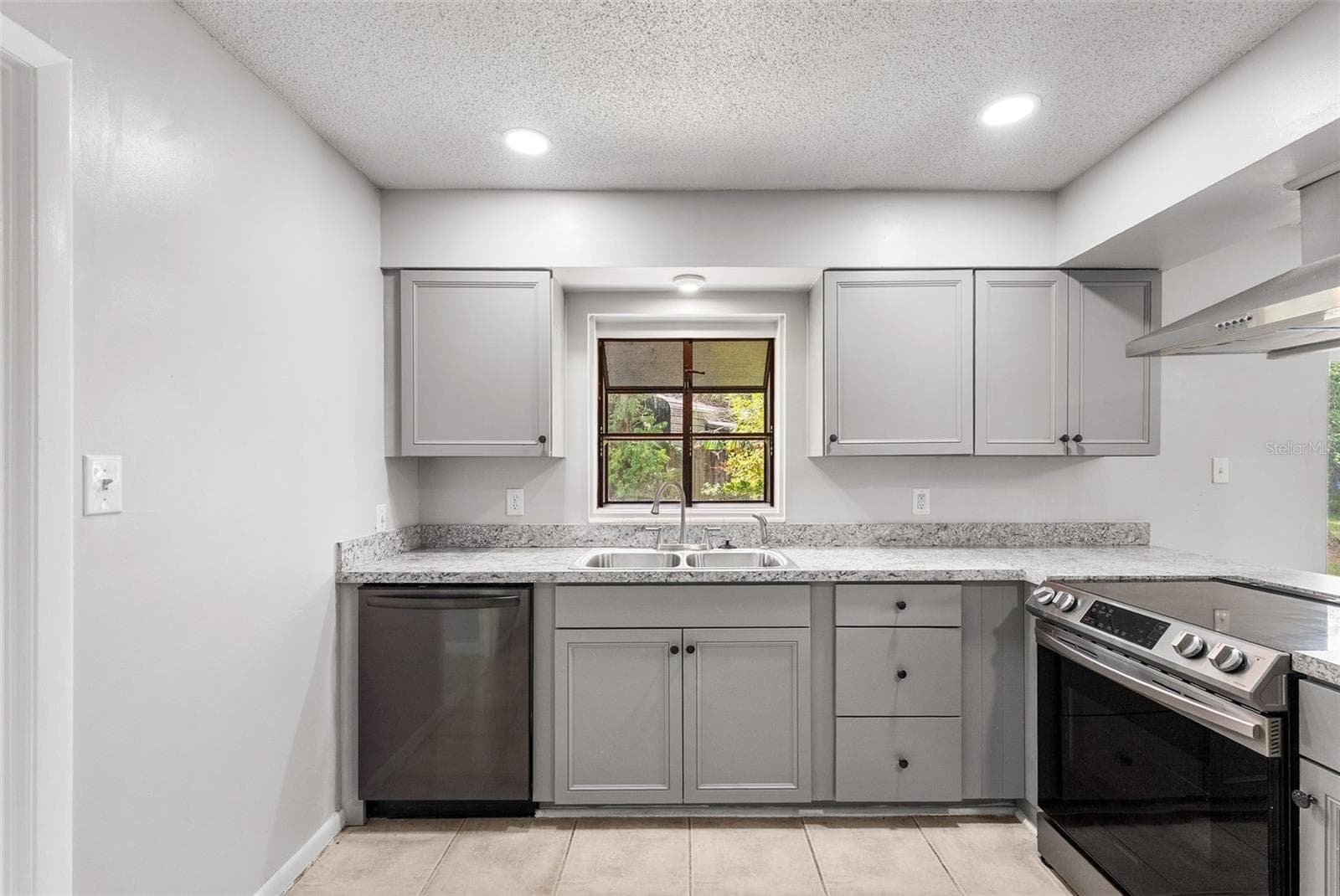 Single Family Residence at 1804 NW 36TH TER, GAINESVILLE, photo 11 of 39