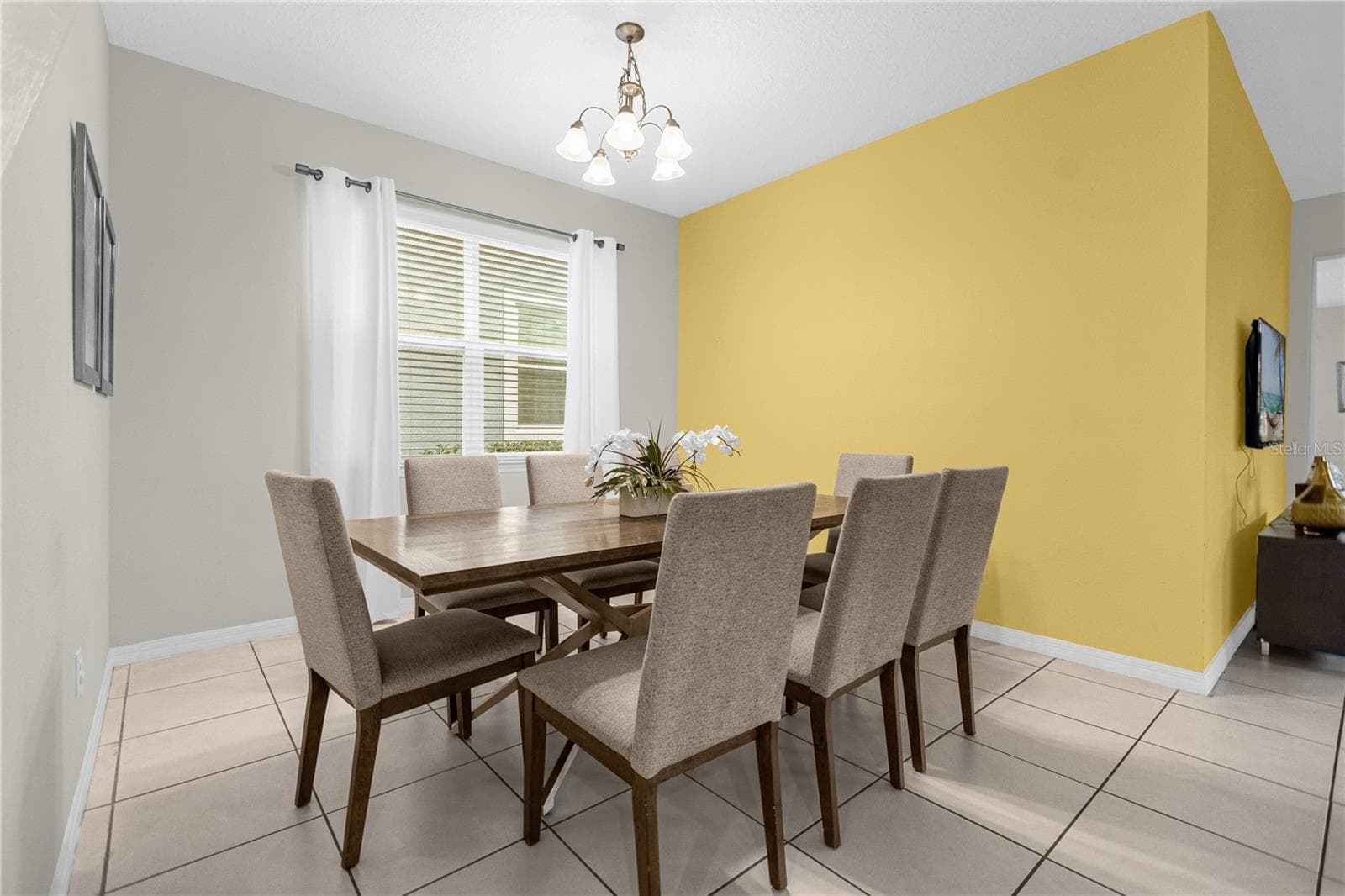 Single Family Residence at 9025 FLAMINGO KEY WAY, KISSIMMEE, photo 4 of 46