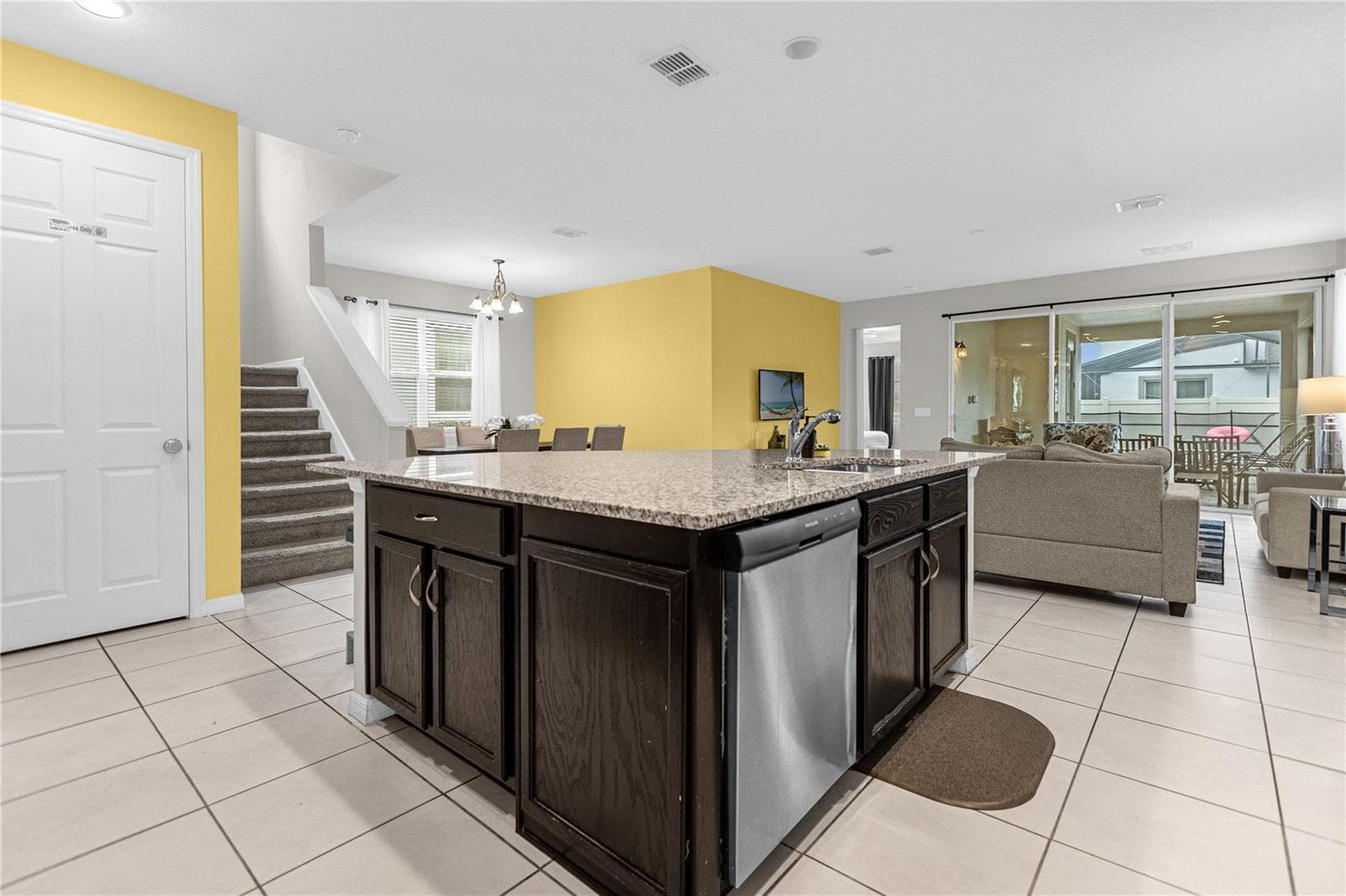 Single Family Residence at 9025 FLAMINGO KEY WAY, KISSIMMEE, photo 12 of 46