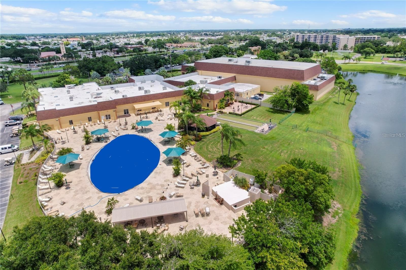 Condominium at 1904 CANTERBURY LN #24, SUN CITY CENTER, photo 26 of 42