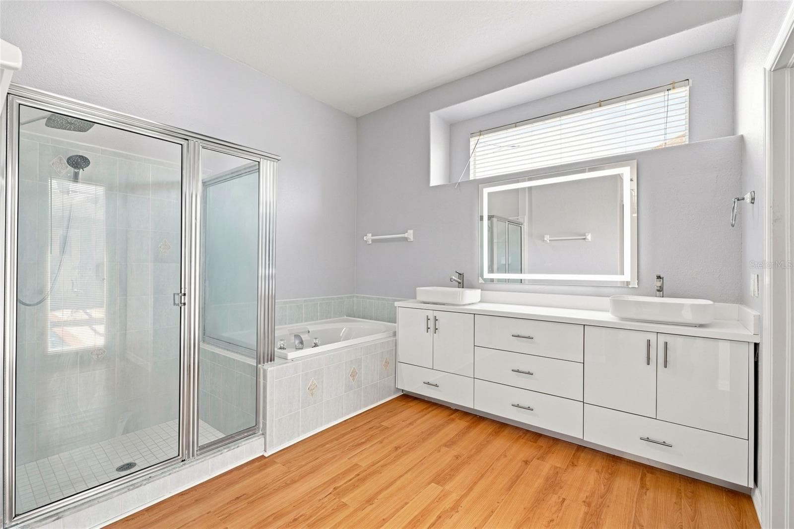 Primary Bathroom - 5333 LEATHER SADDLE LN, SPRING HILL