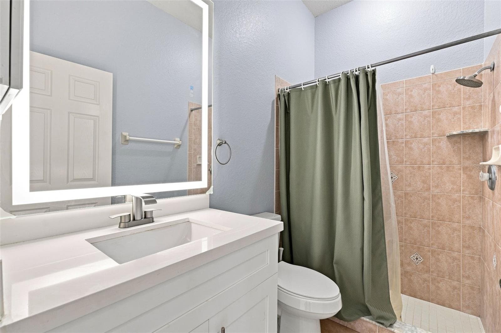 Bathroom 2 - 5333 LEATHER SADDLE LN, SPRING HILL