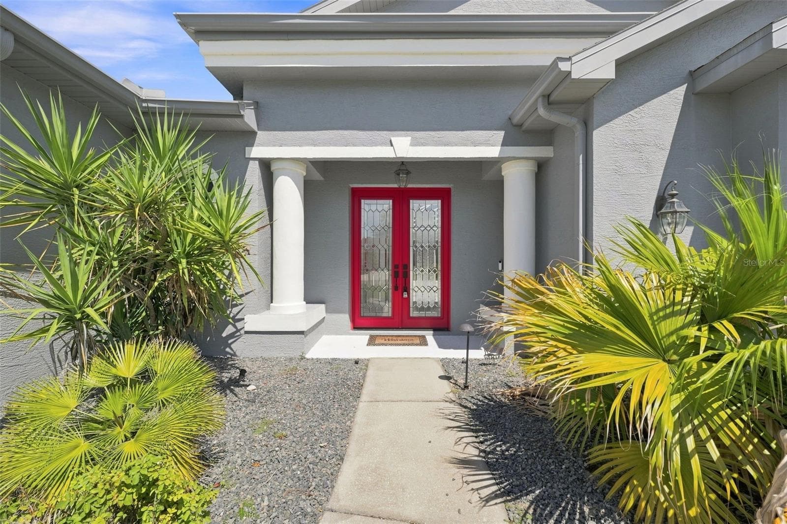 Front Entry - 5333 LEATHER SADDLE LN, SPRING HILL