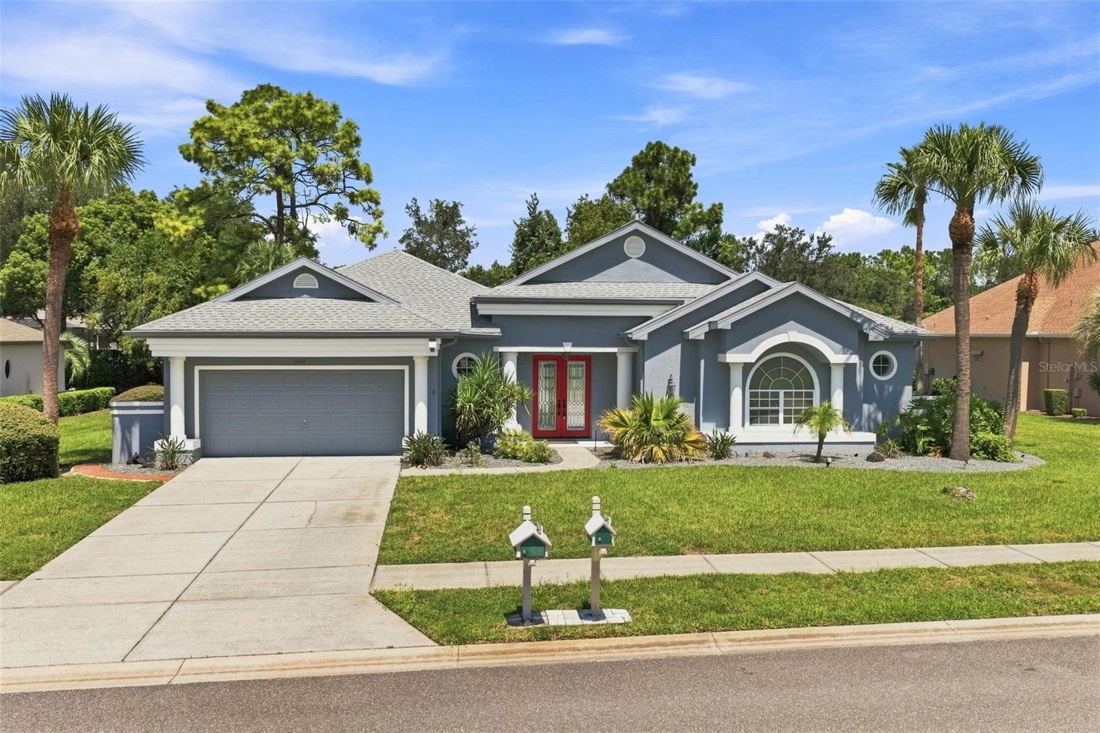Front Exterior - 5333 LEATHER SADDLE LN, SPRING HILL