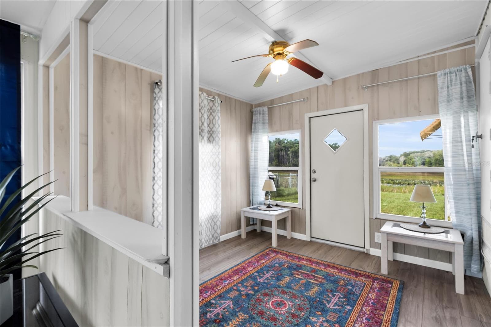 Mobile Home at 24631 PALMETTO DR, LEESBURG, photo 8 of 34