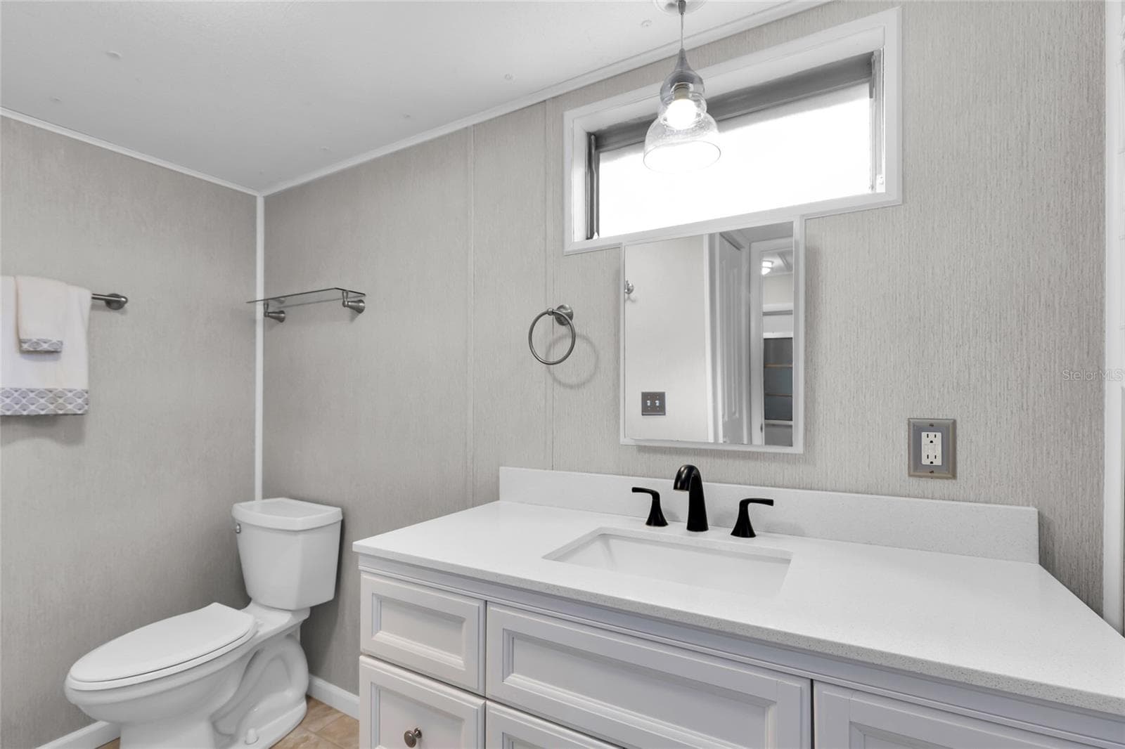 Mobile Home at 24631 PALMETTO DR, LEESBURG, photo 17 of 34