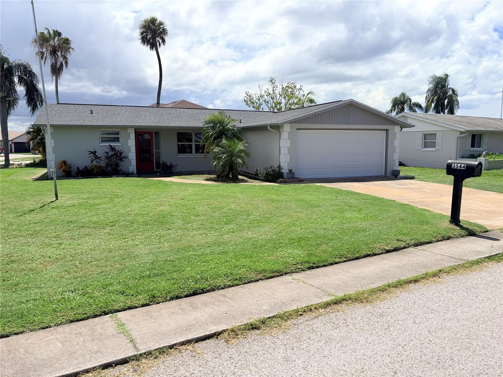 Single Family Residence at 3544 WILSON DR, HOLIDAY, photo 2 of 39