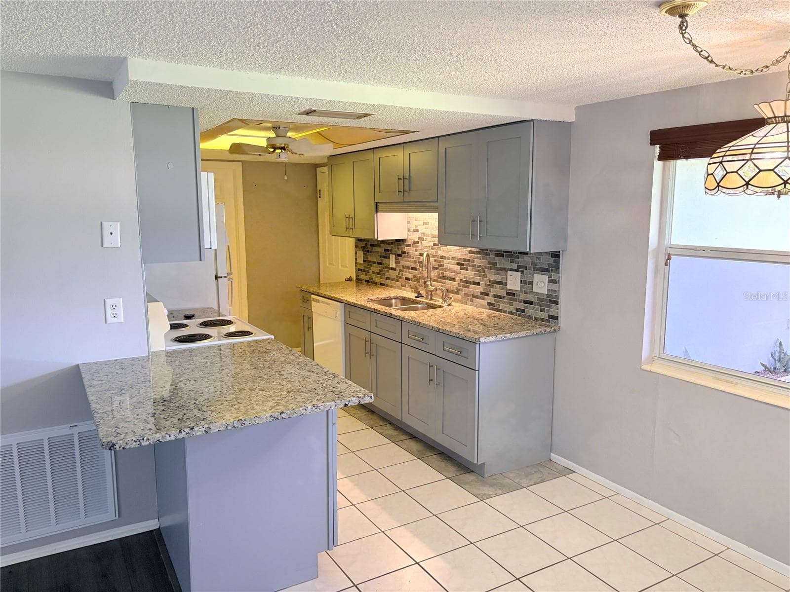 Single Family Residence at 3544 WILSON DR, HOLIDAY, photo 8 of 39