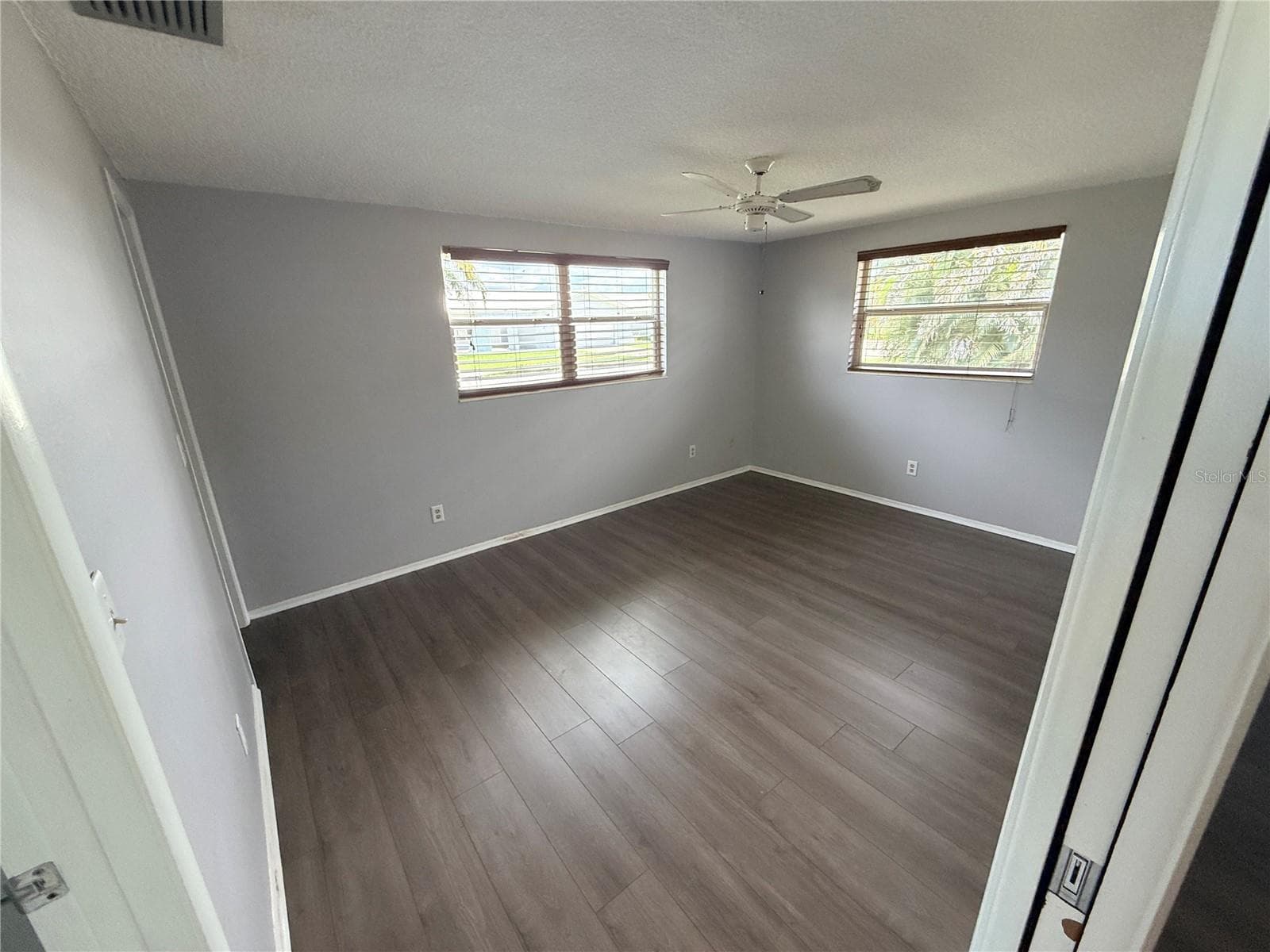 Single Family Residence at 3544 WILSON DR, HOLIDAY, photo 21 of 39