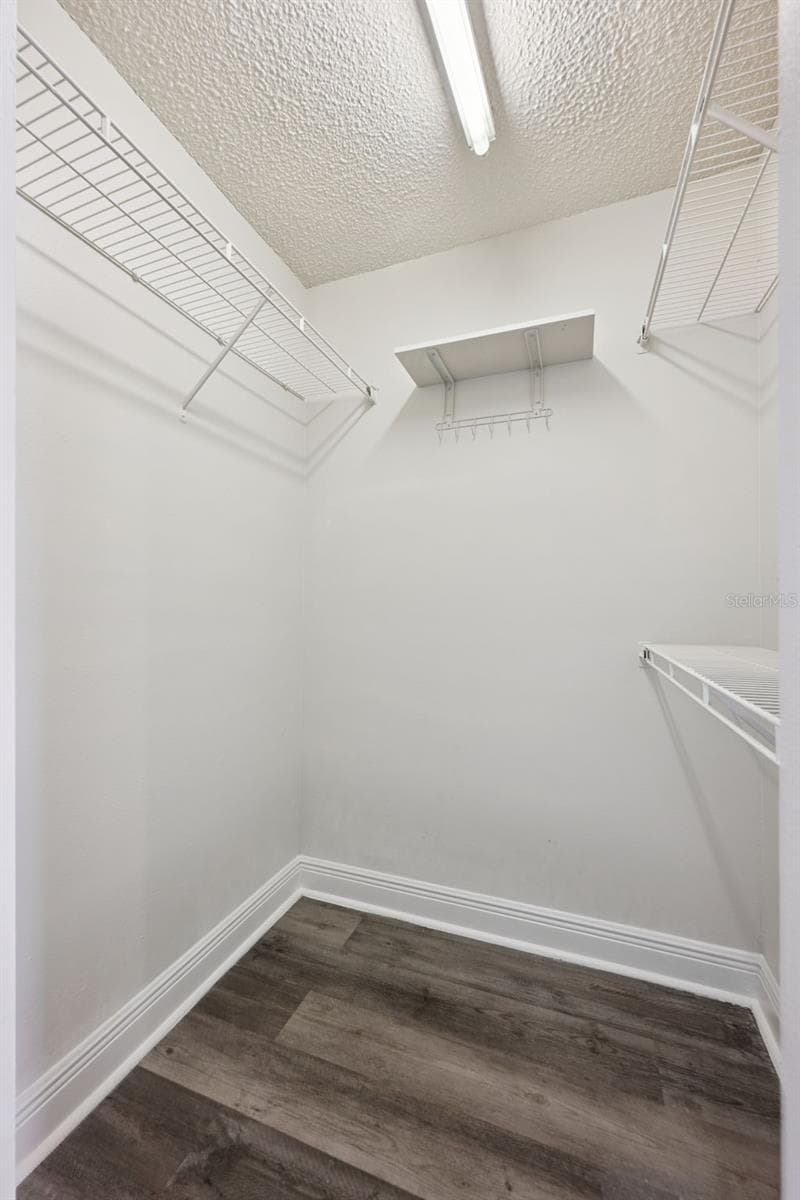 Single Family Residence at 9816 SURREY RIDGE RD, ORLANDO, photo 11 of 28