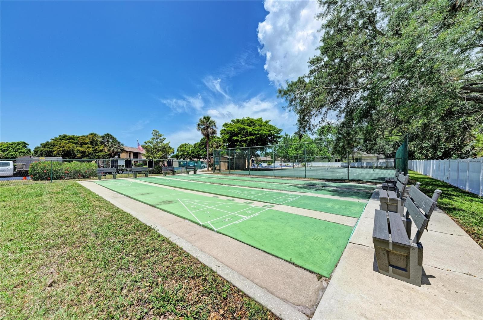 Shuffle Board courts - 2808 60TH AVE W #802, BRADENTON