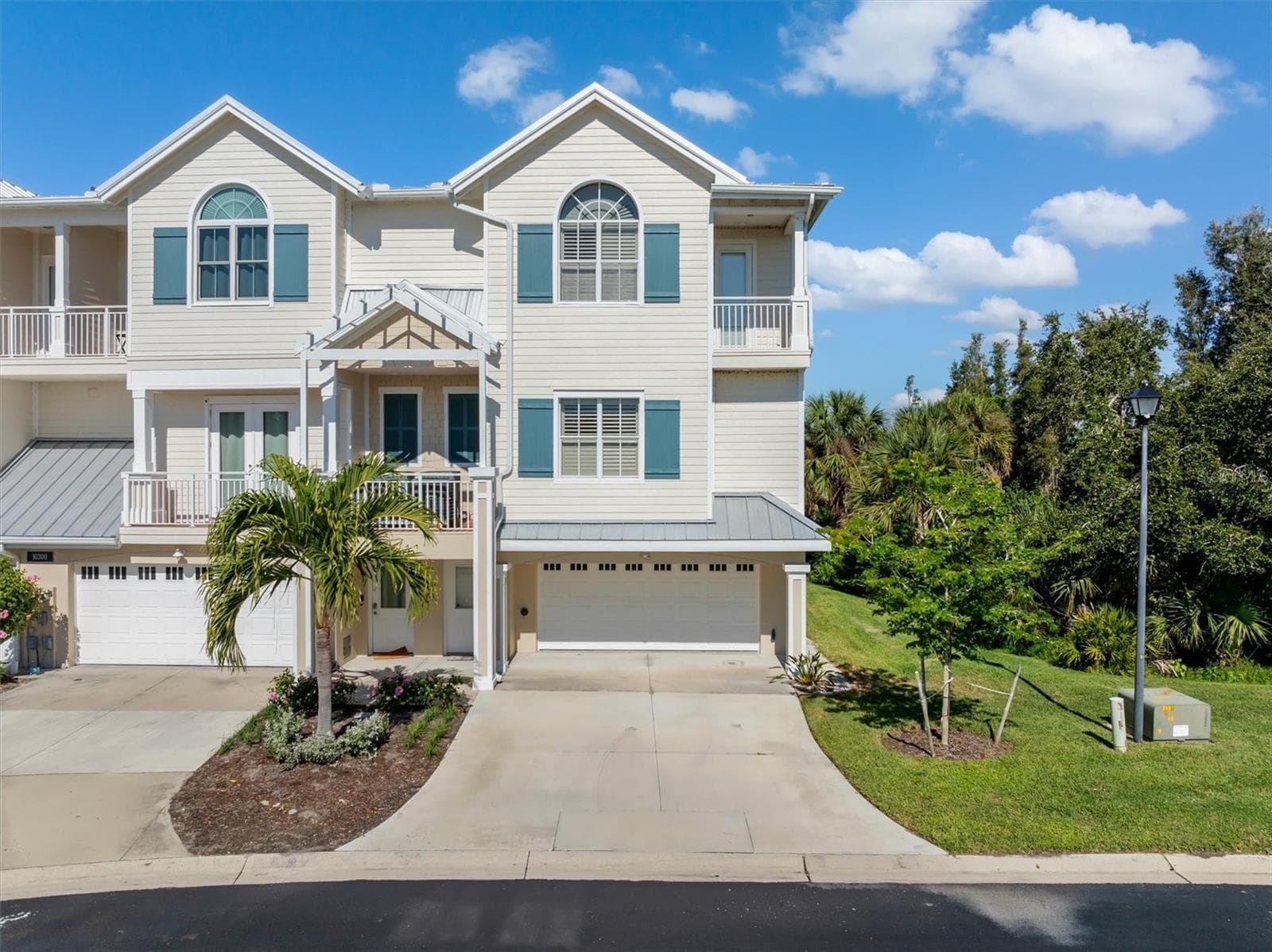 Townhouse at 10300 TARPON LANDINGS TER #4, PLACIDA, photo 3 of 60