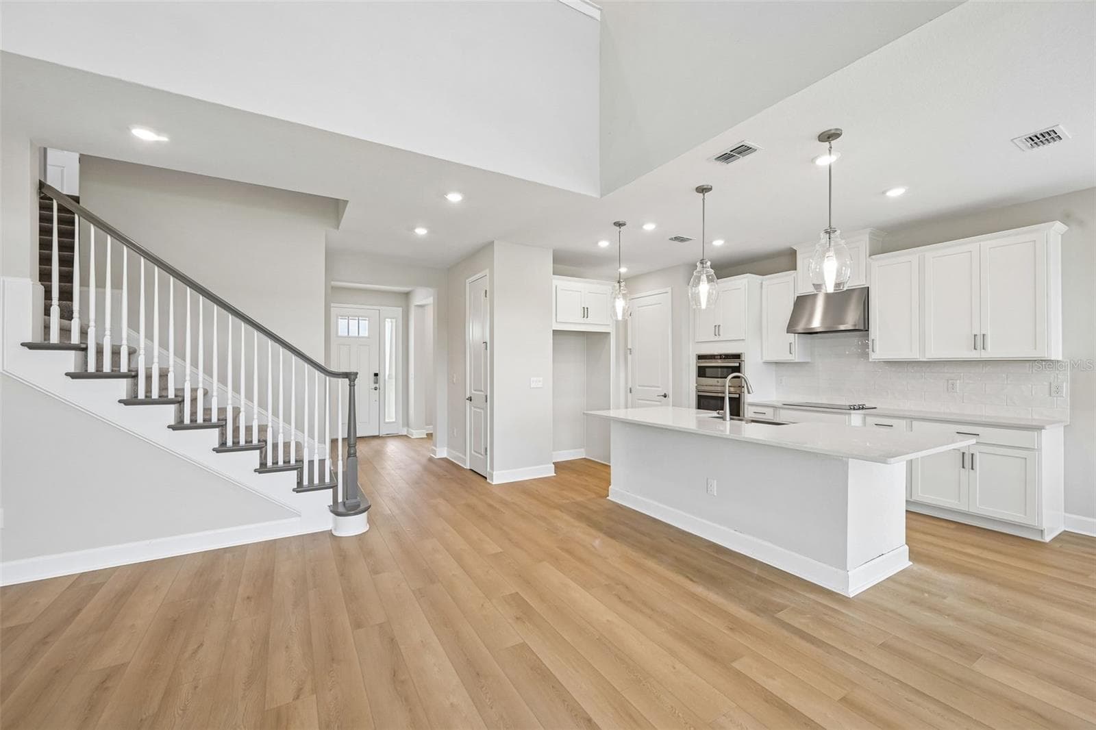 7057 Foxboro Way ~ Ready Now! - 7057 FOXBORO WAY, NOKOMIS