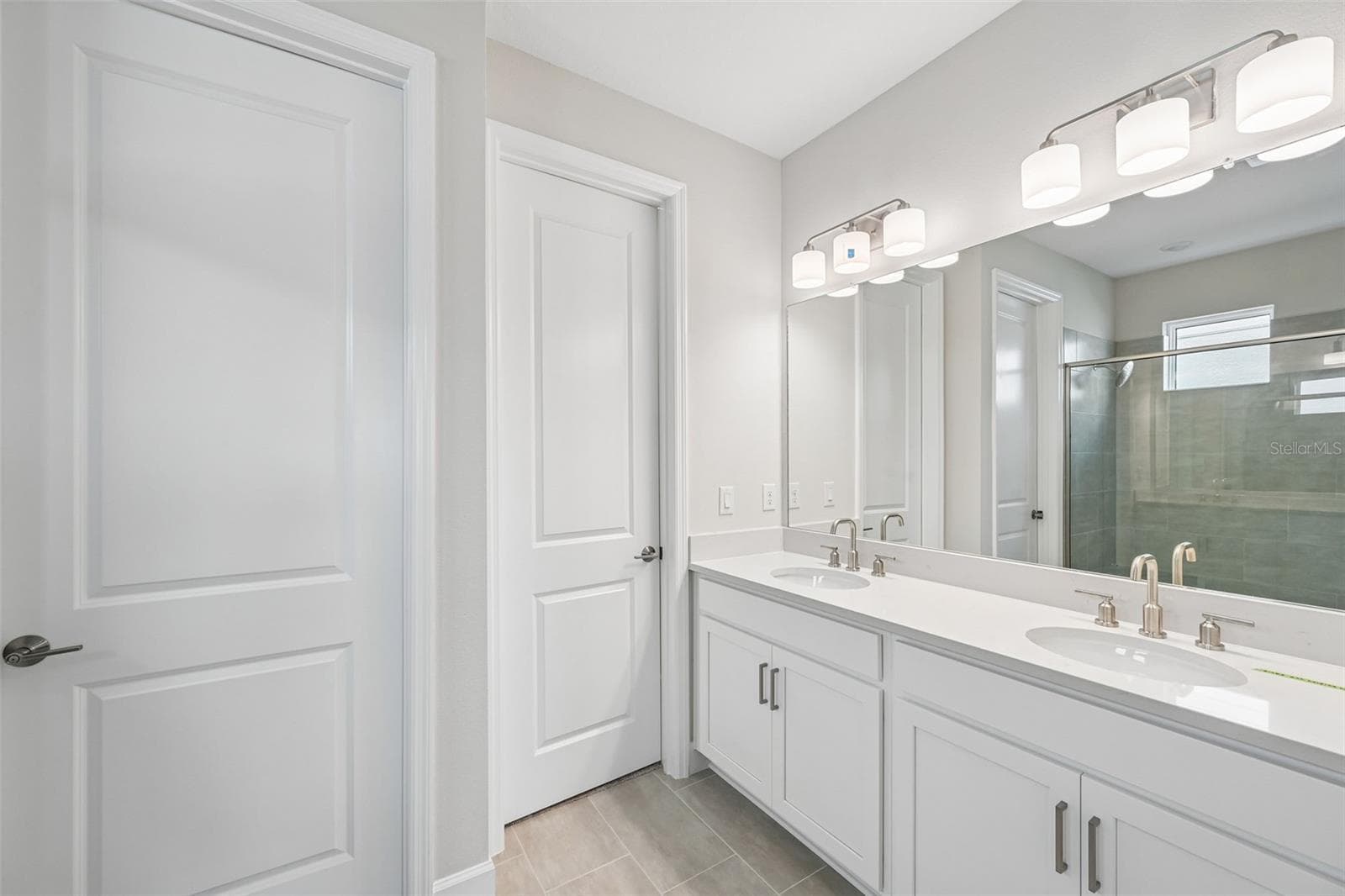 7057 Foxboro Way ~ Ready Now! - 7057 FOXBORO WAY, NOKOMIS