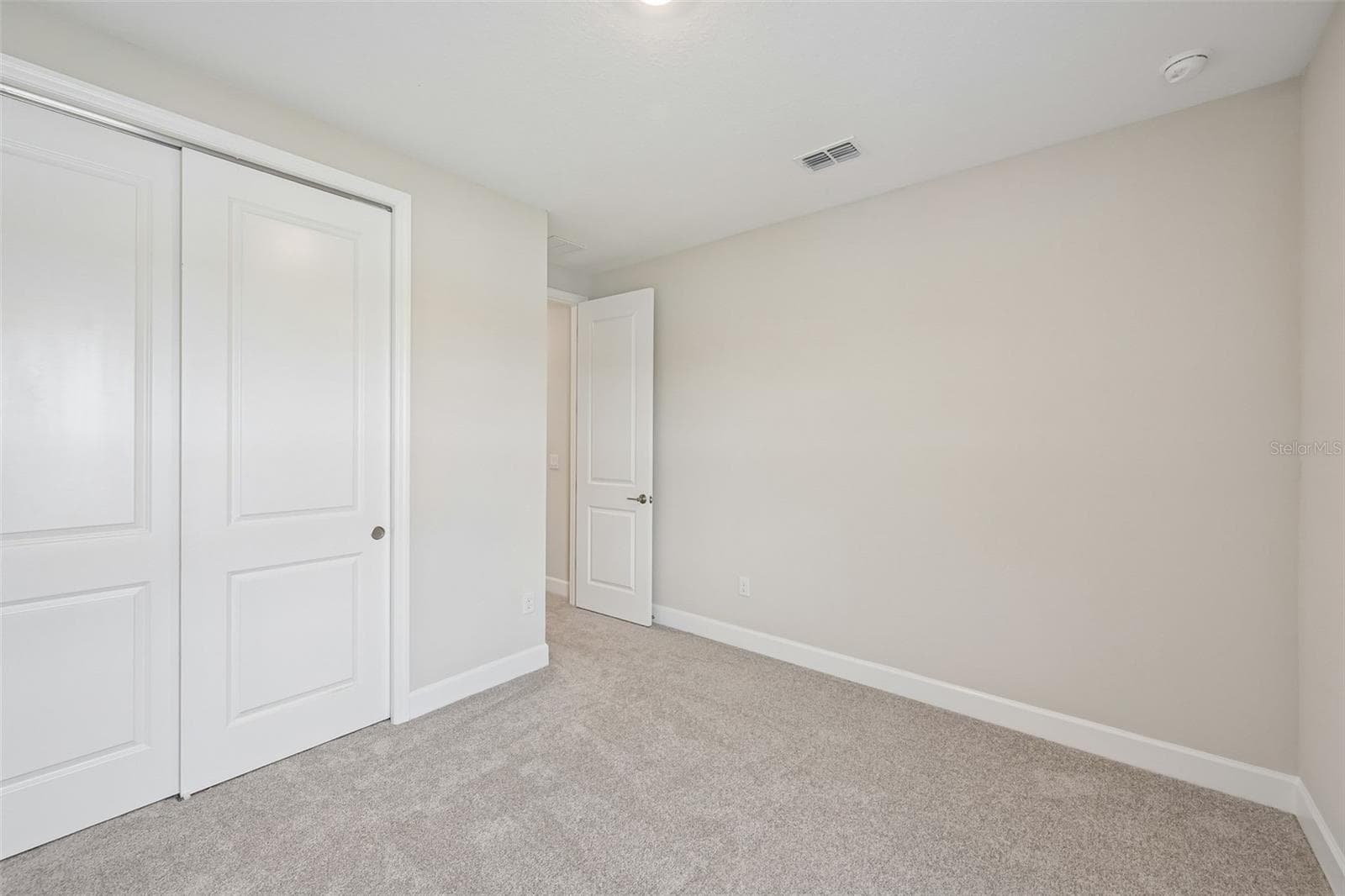 7057 Foxboro Way ~ Ready Now! - 7057 FOXBORO WAY, NOKOMIS