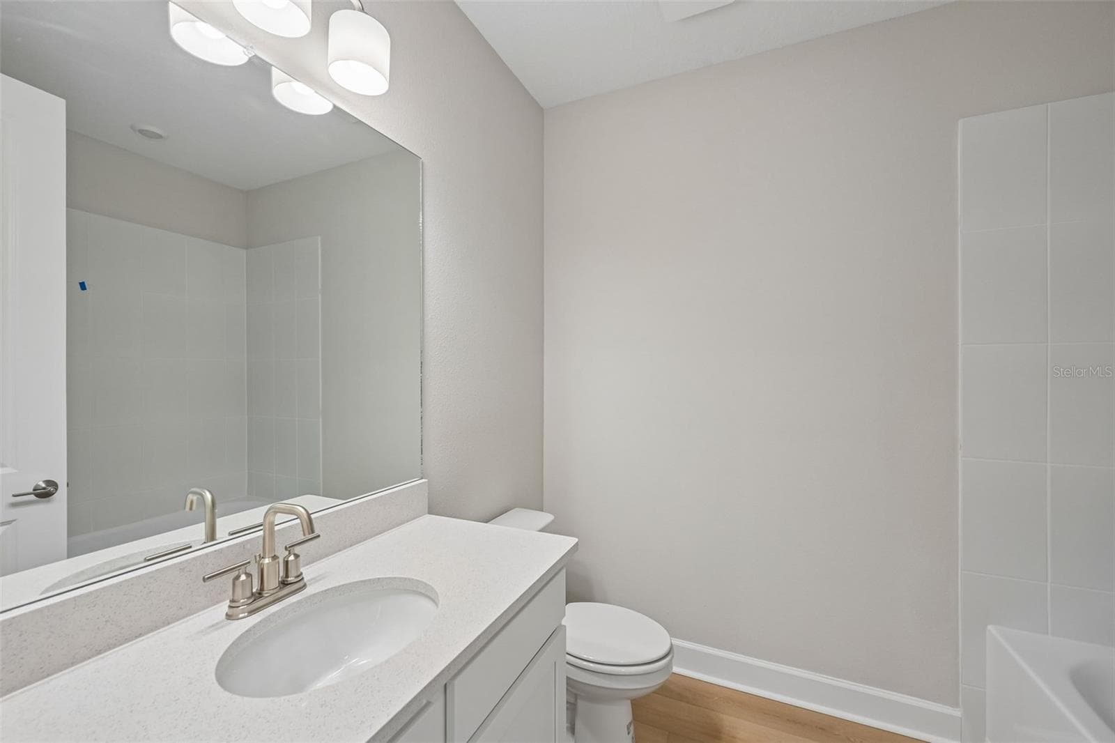 7057 Foxboro Way ~ Ready Now! - 7057 FOXBORO WAY, NOKOMIS