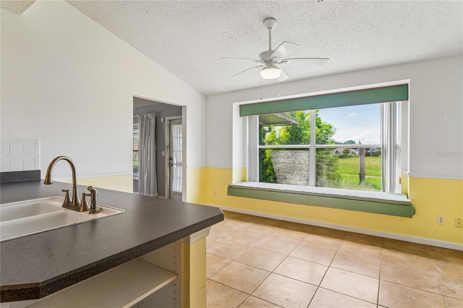 Single Family Residence at 2336 E DEL WEBB BLVD, SUN CITY CENTER, photo 18 of 57