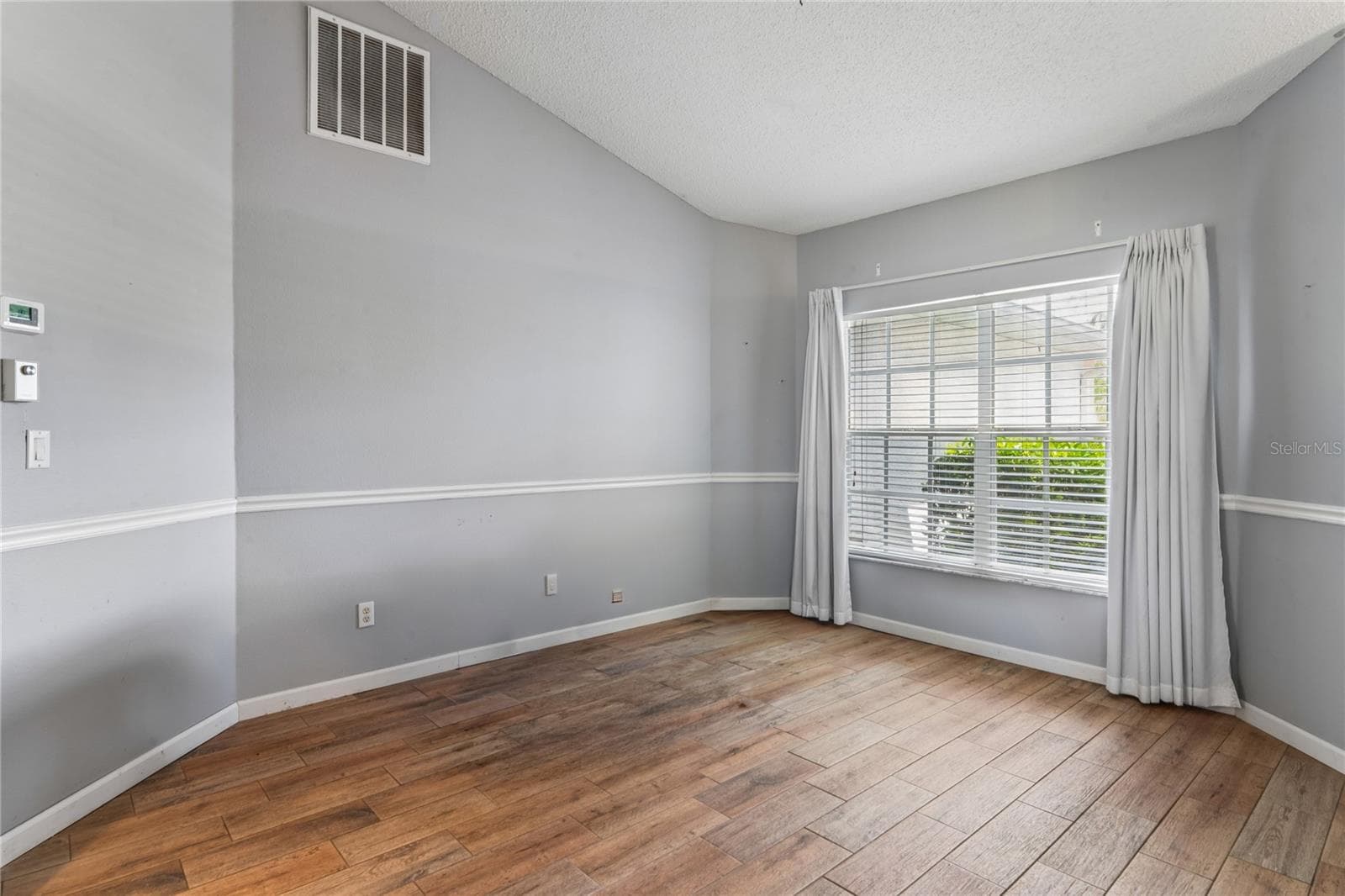 Single Family Residence at 2336 E DEL WEBB BLVD, SUN CITY CENTER, photo 21 of 57