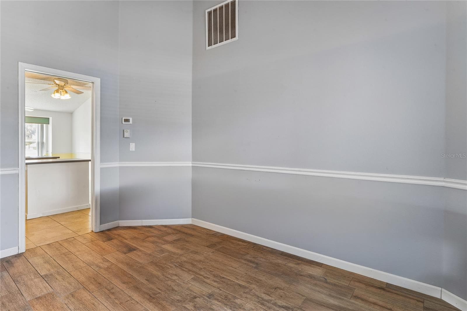 Single Family Residence at 2336 E DEL WEBB BLVD, SUN CITY CENTER, photo 22 of 57