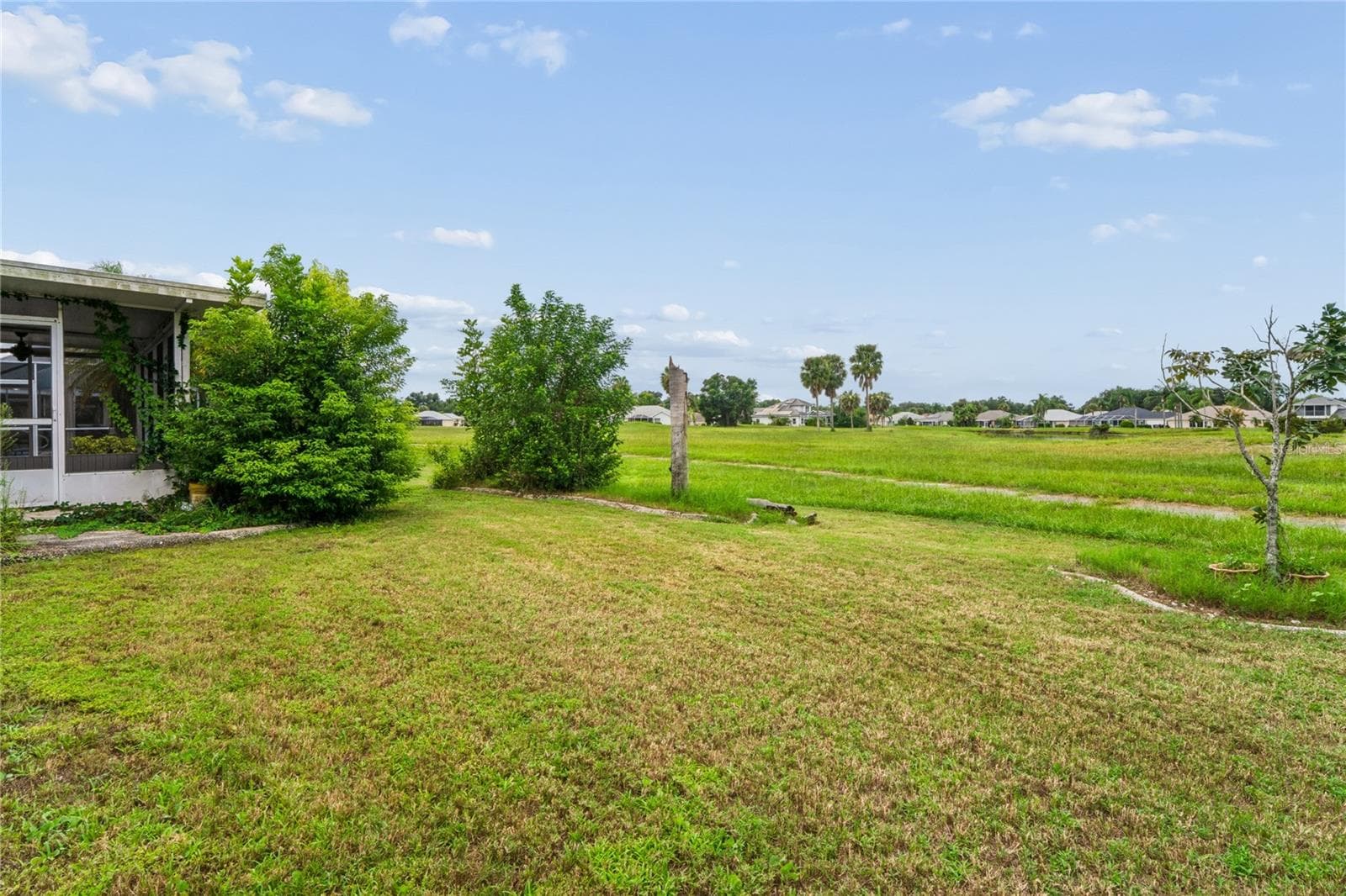 Single Family Residence at 2336 E DEL WEBB BLVD, SUN CITY CENTER, photo 44 of 57