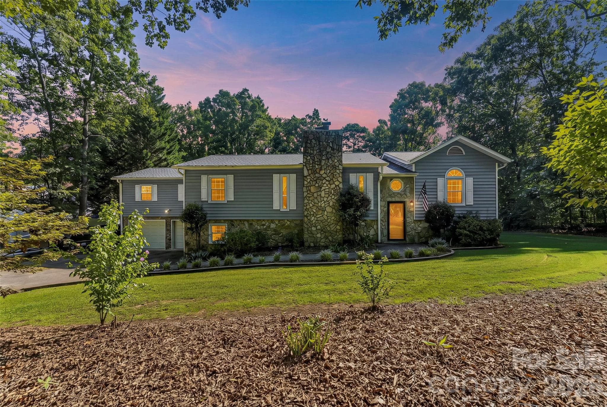 Single Family Residence at 5468 Valley Run Street, Hickory, photo 37 of 37