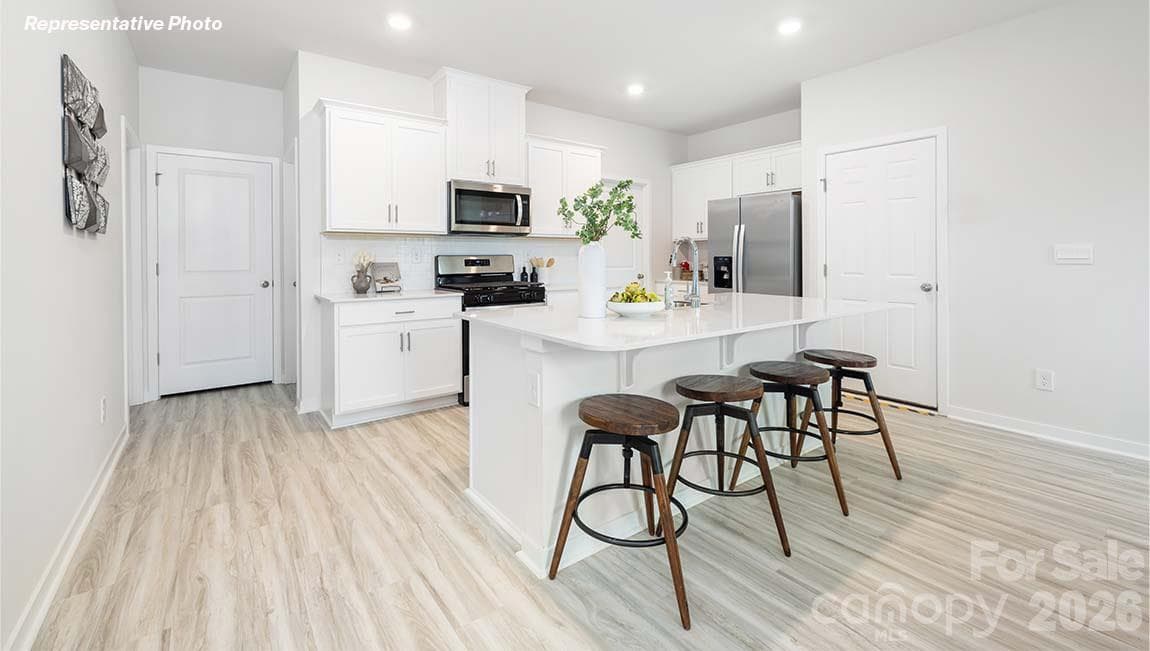 Single Family Residence at 12108 Barred Owl Court, Charlotte, photo 4 of 30