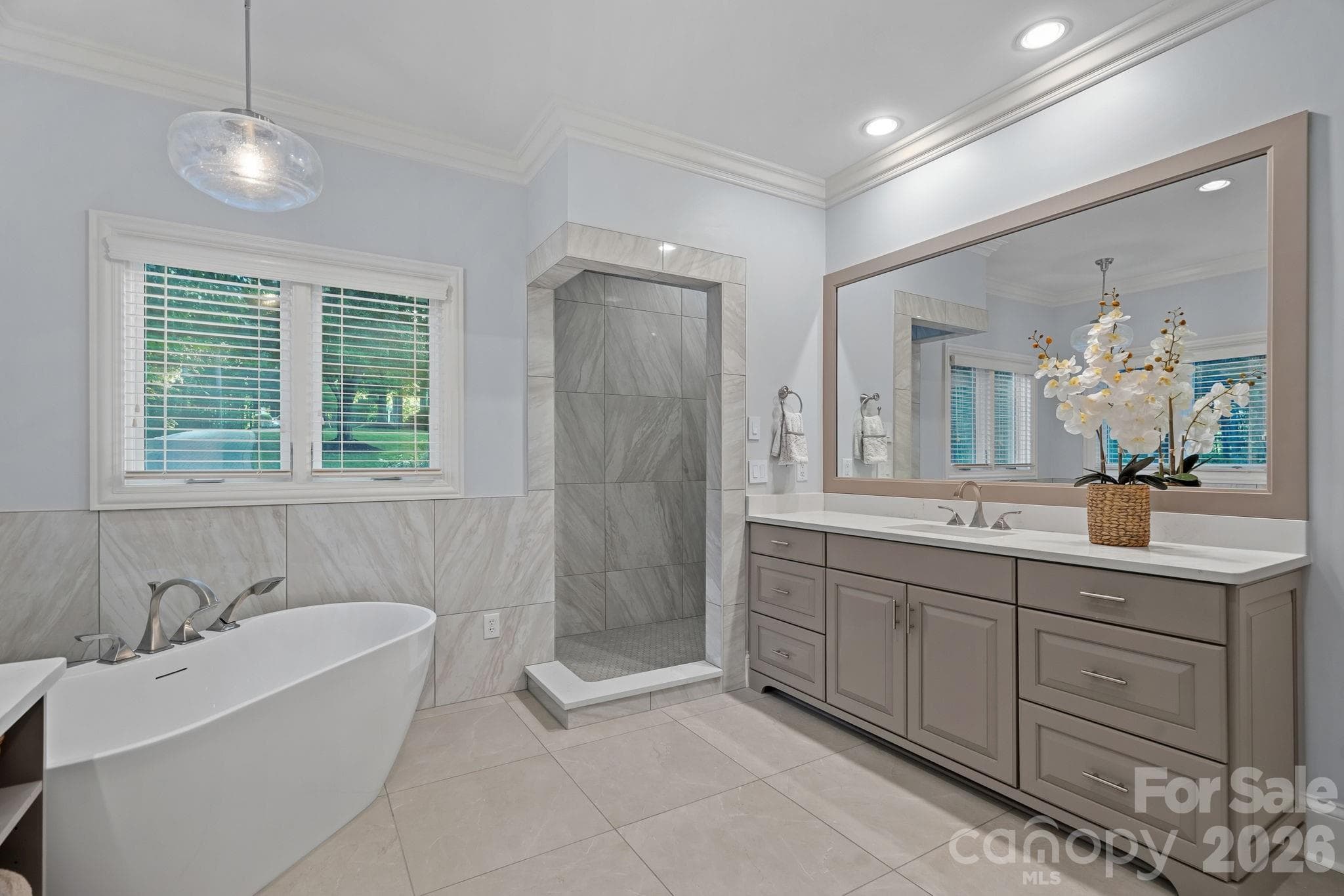 Single Family Residence at 177 Great Point Drive, Mooresville, photo 16 of 47