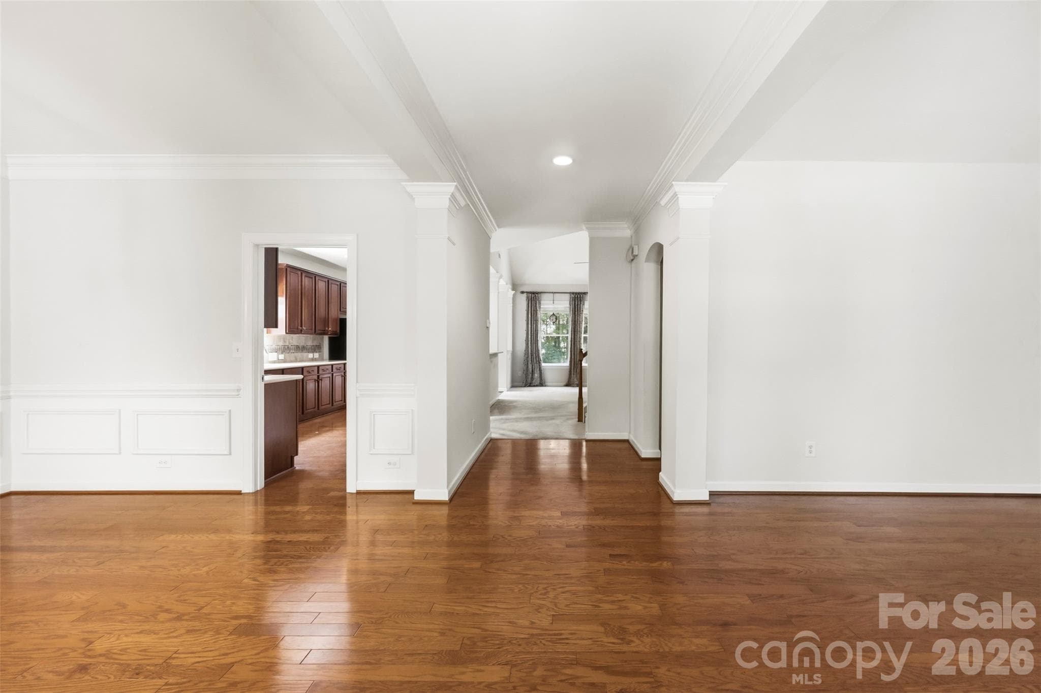 Single Family Residence at 13210 Arbor Day Court, Charlotte, photo 5 of 40