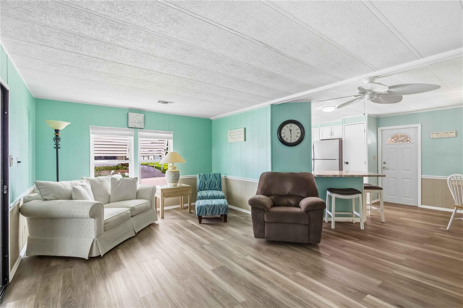 Living Room - 4312 14TH ST E, ELLENTON
