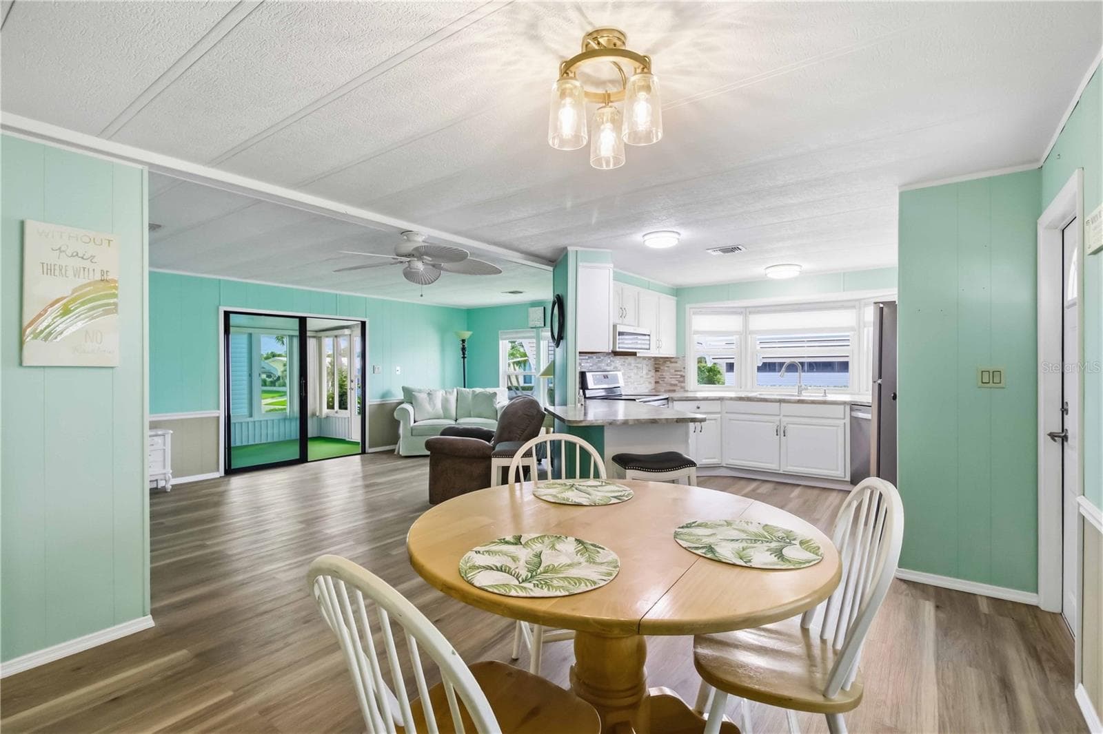 Manufactured Home at 4312 14TH ST E, ELLENTON, photo 11 of 44