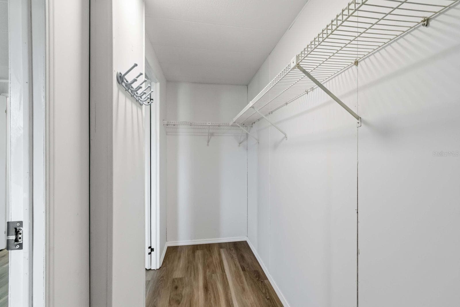 walk-in closet - 4312 14TH ST E, ELLENTON