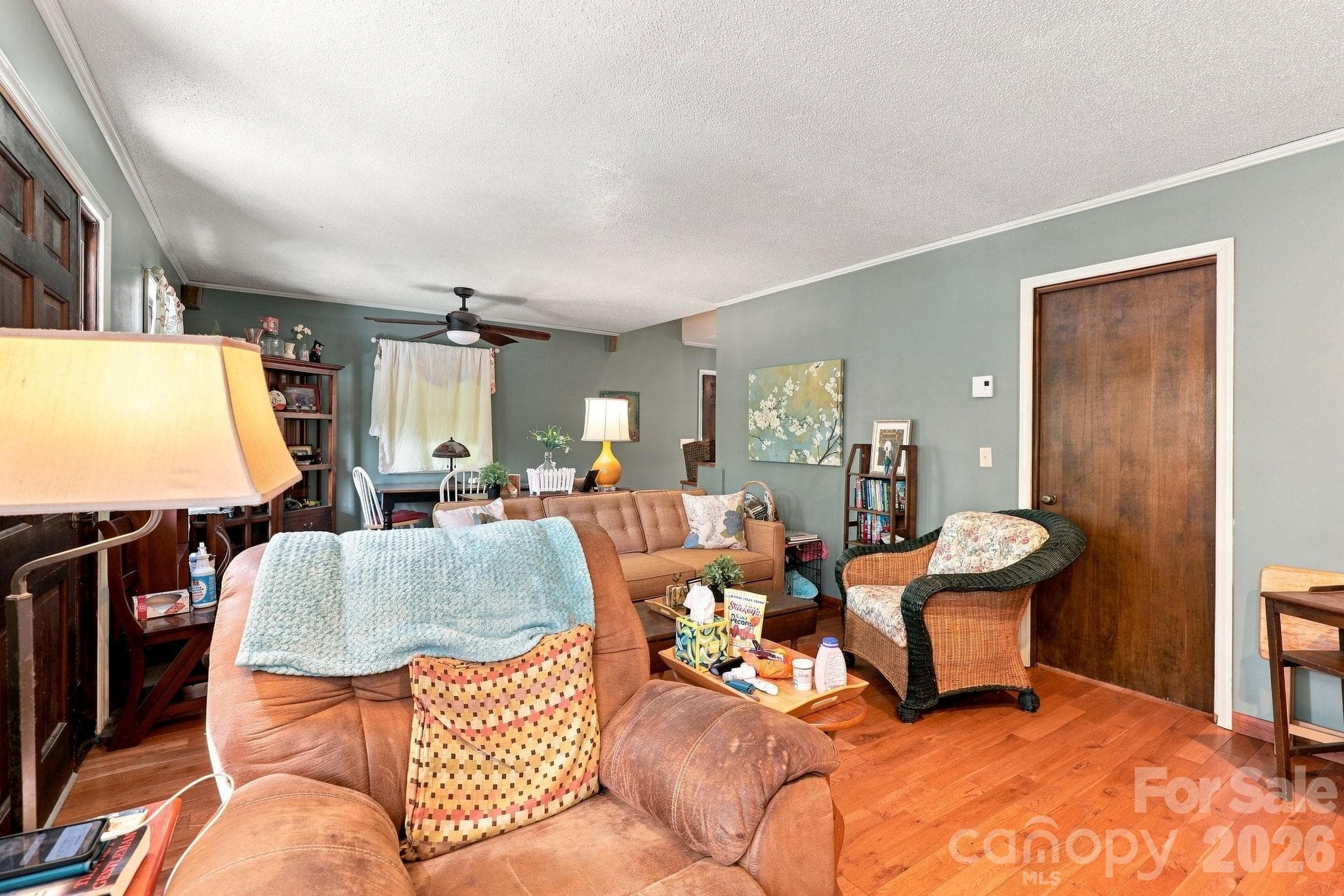 Single Family Residence at 922 Goose Hollow Road, Newland, photo 6 of 31