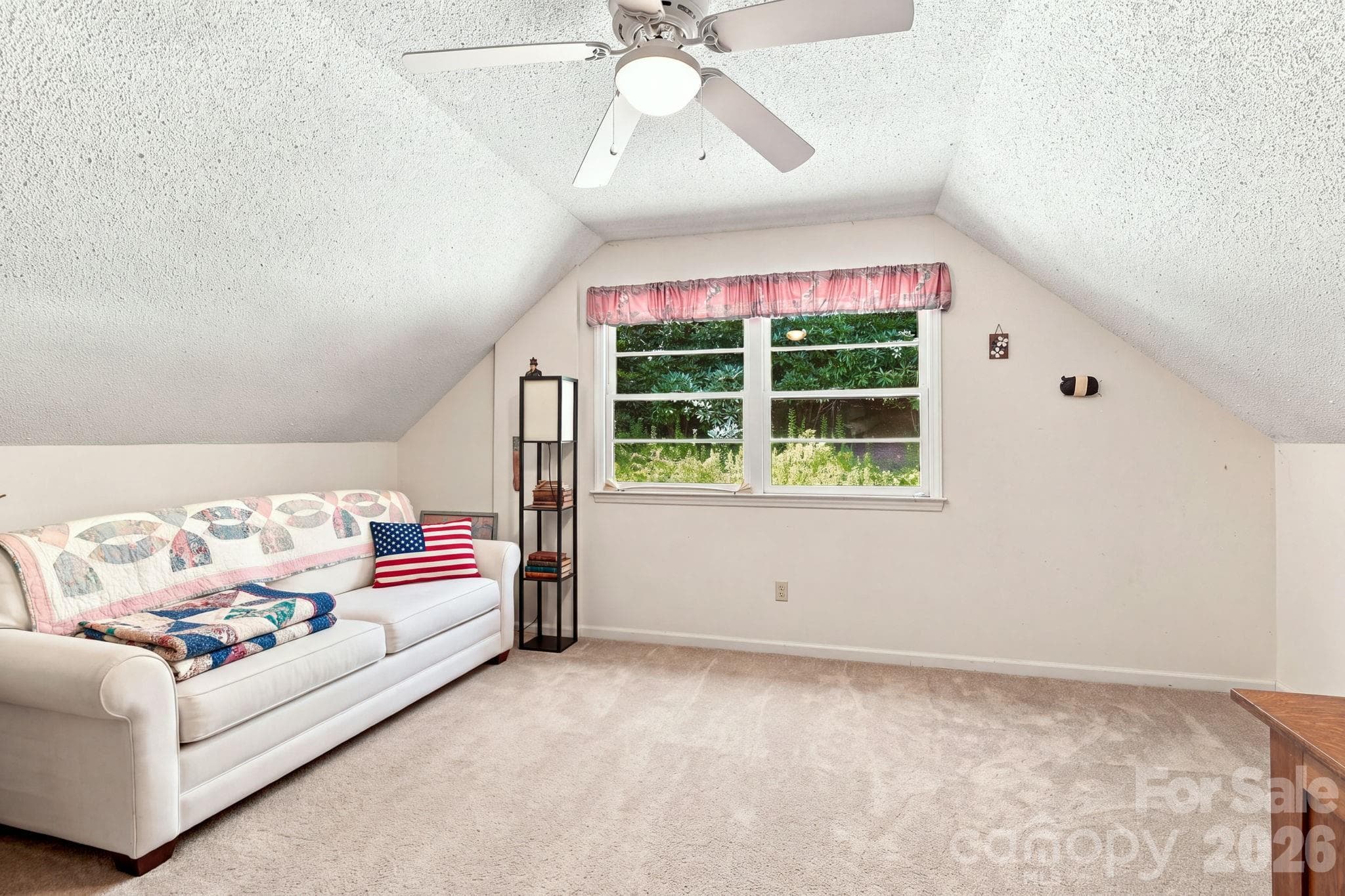 Single Family Residence at 922 Goose Hollow Road, Newland, photo 22 of 31