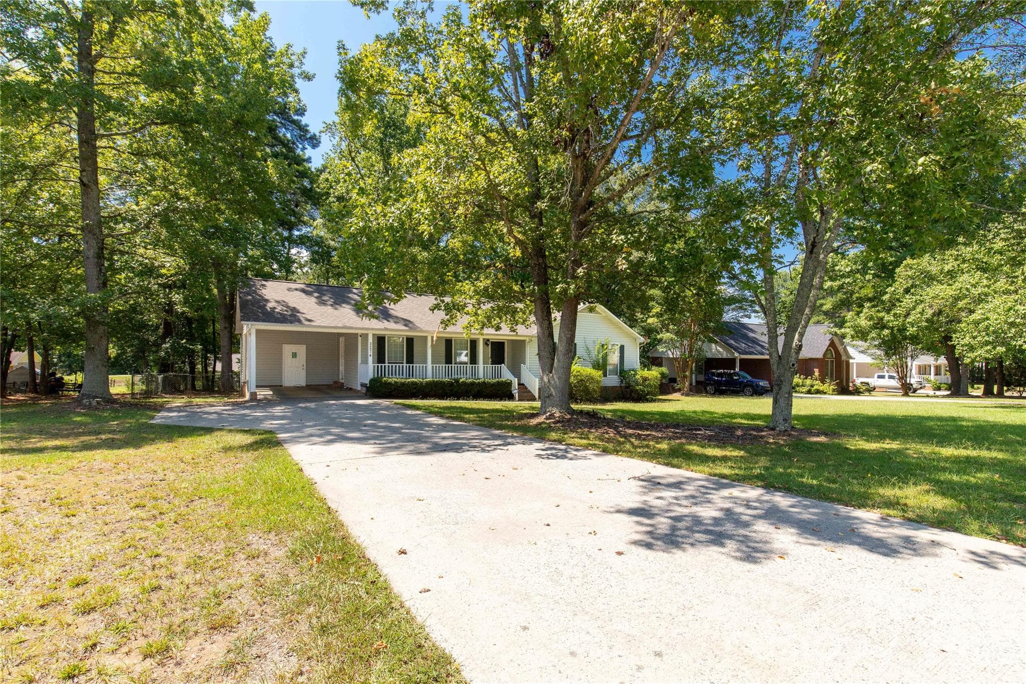 Single Family Residence at 2274 White Pine Court, Lancaster, photo 3 of 24