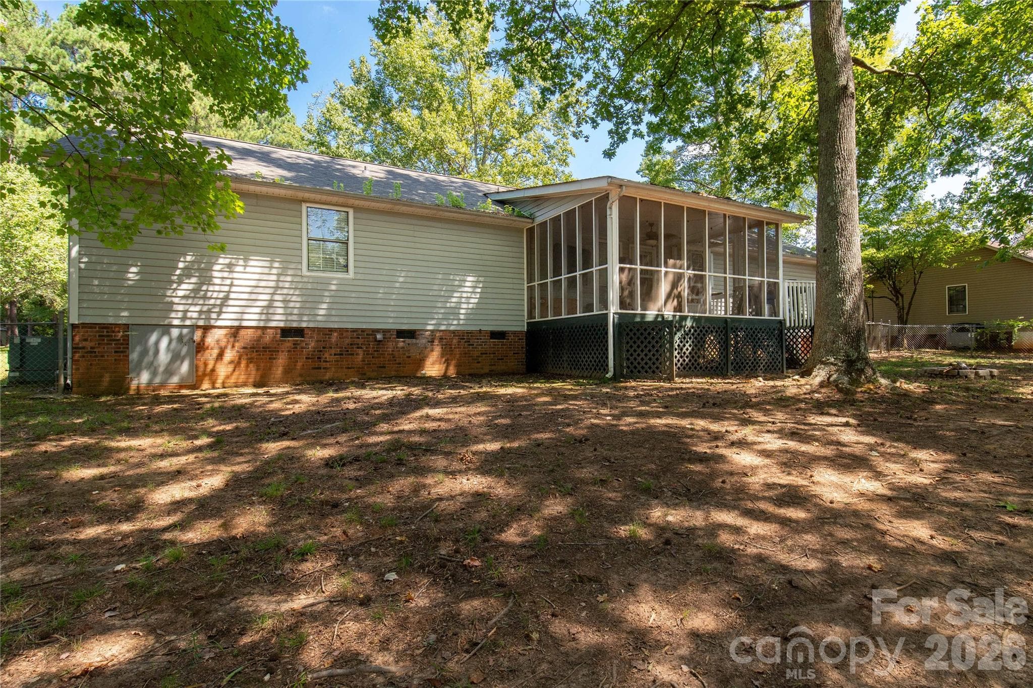 Single Family Residence at 2274 White Pine Court, Lancaster, photo 20 of 24
