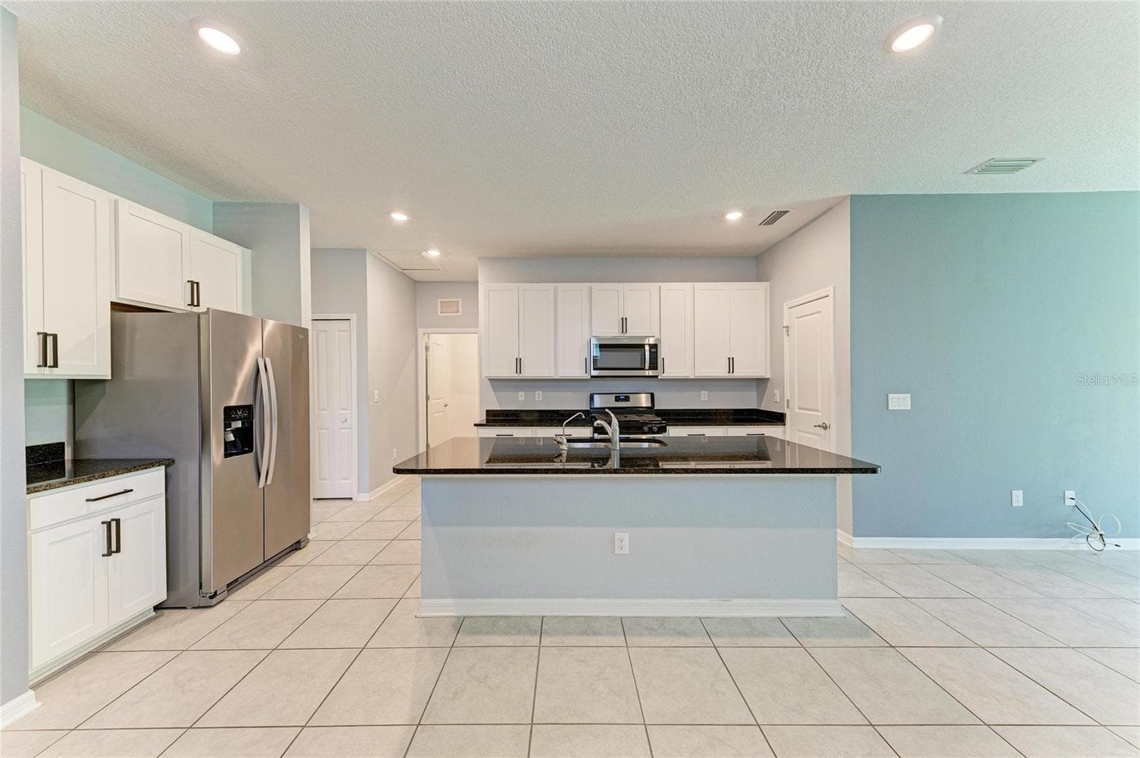 Kitchen - 5834 BUNGALOW GROVE CT, PALMETTO