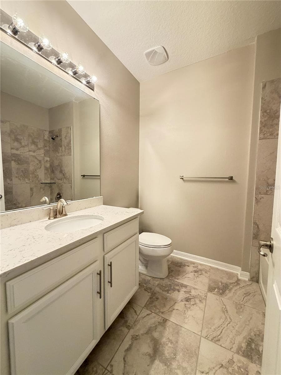 Single Family Residence at 860 BAY BRIDGE CIR, APOPKA, photo 20 of 47