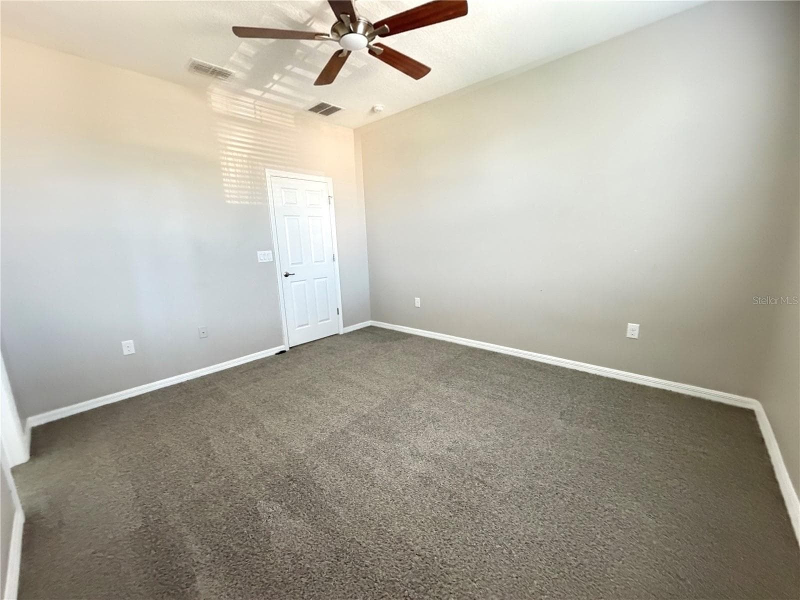 Single Family Residence at 860 BAY BRIDGE CIR, APOPKA, photo 23 of 47