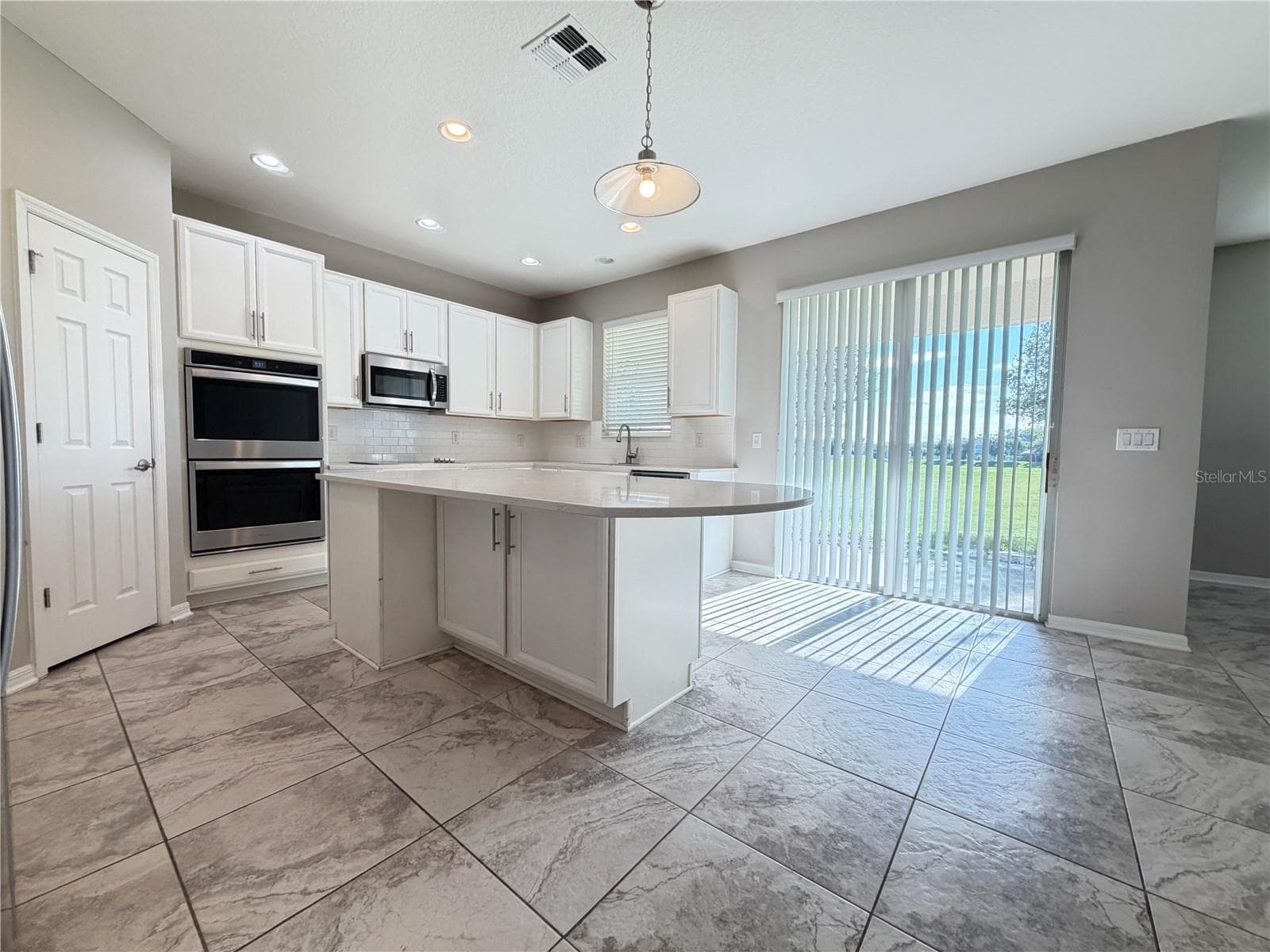 Single Family Residence at 860 BAY BRIDGE CIR, APOPKA, photo 35 of 47