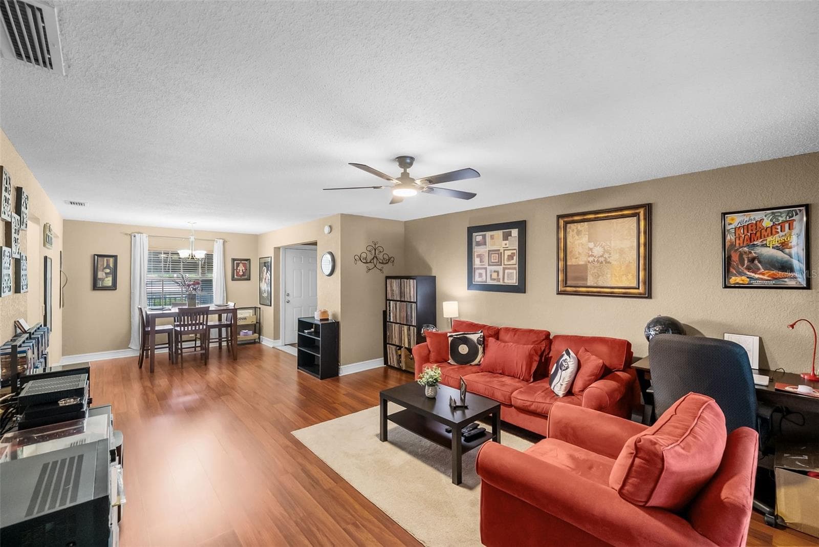Living Room. - 200 COUNTRY CLUB DR #108, LARGO